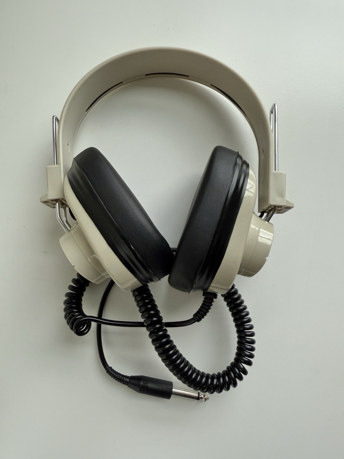 VTG Califone 2924AV-P Headphones Mono 6’ coiled cord 1/4″