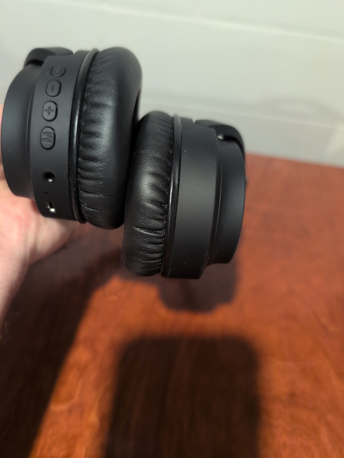 Used No Charger Included Gen Tek Stereo Headphones Over Ear. -USED-
