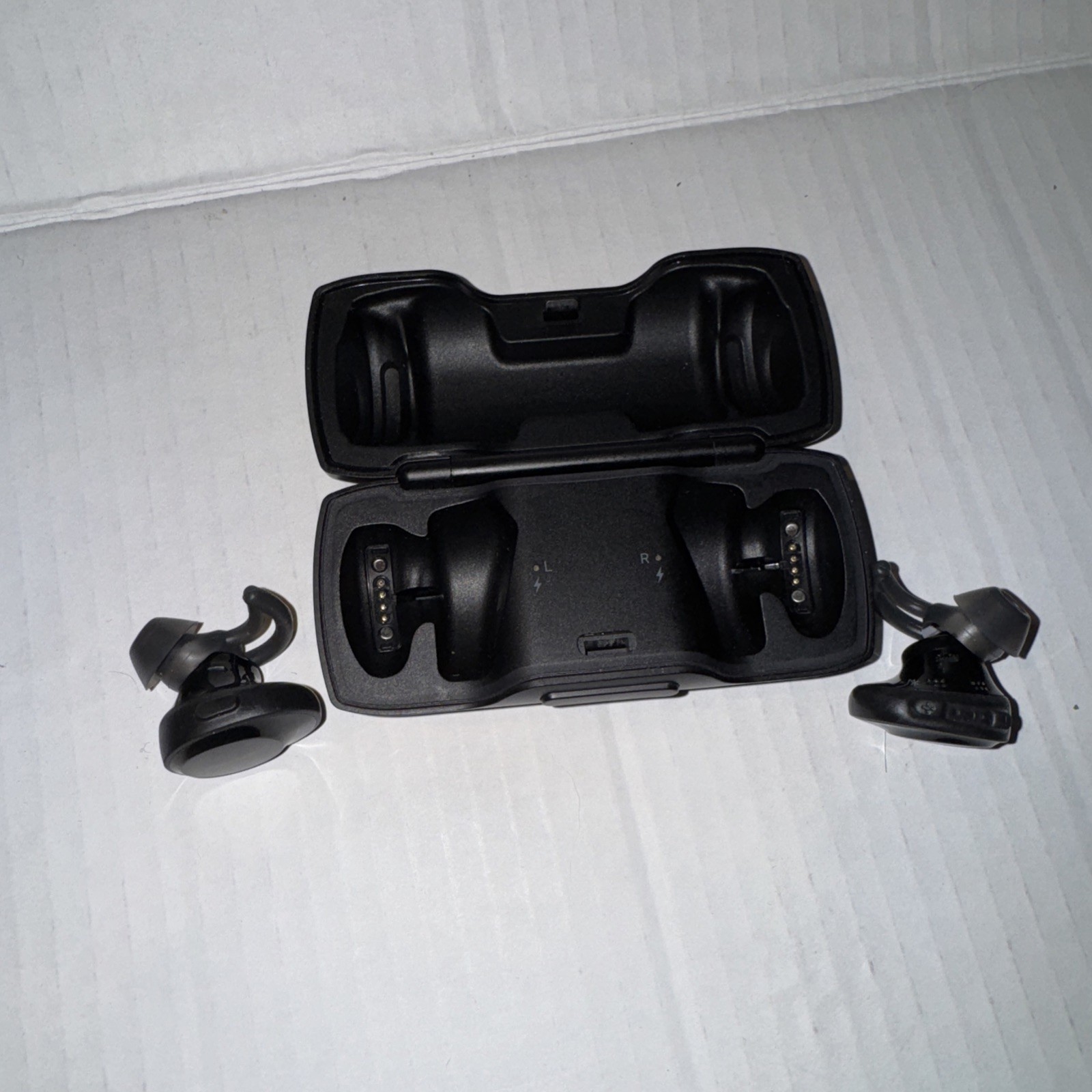 Bose SoundSport Free Wireless Earbud Model 423729