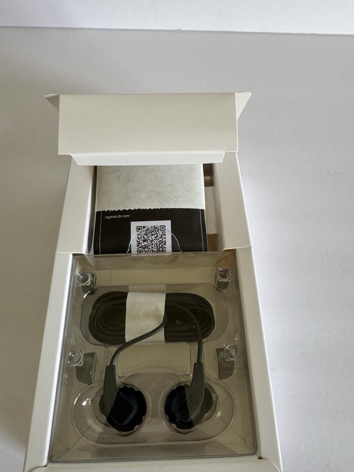 JBL Endurance Run 2 Wired Waterproof Sport in-Ear Headphones w/Microphone