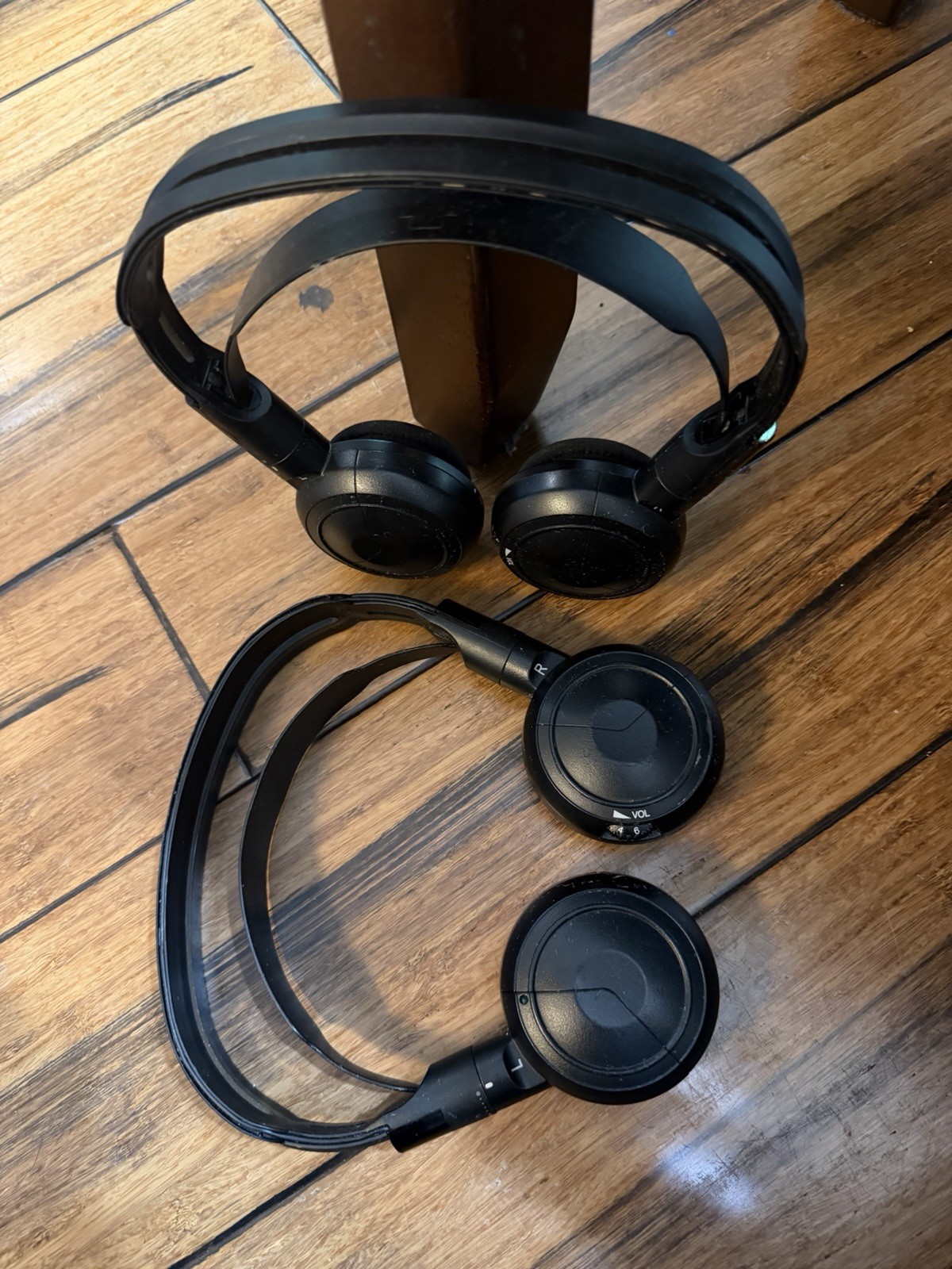 Honda Odyssey – Rear Entertainment Wireless On-Ear Headphones