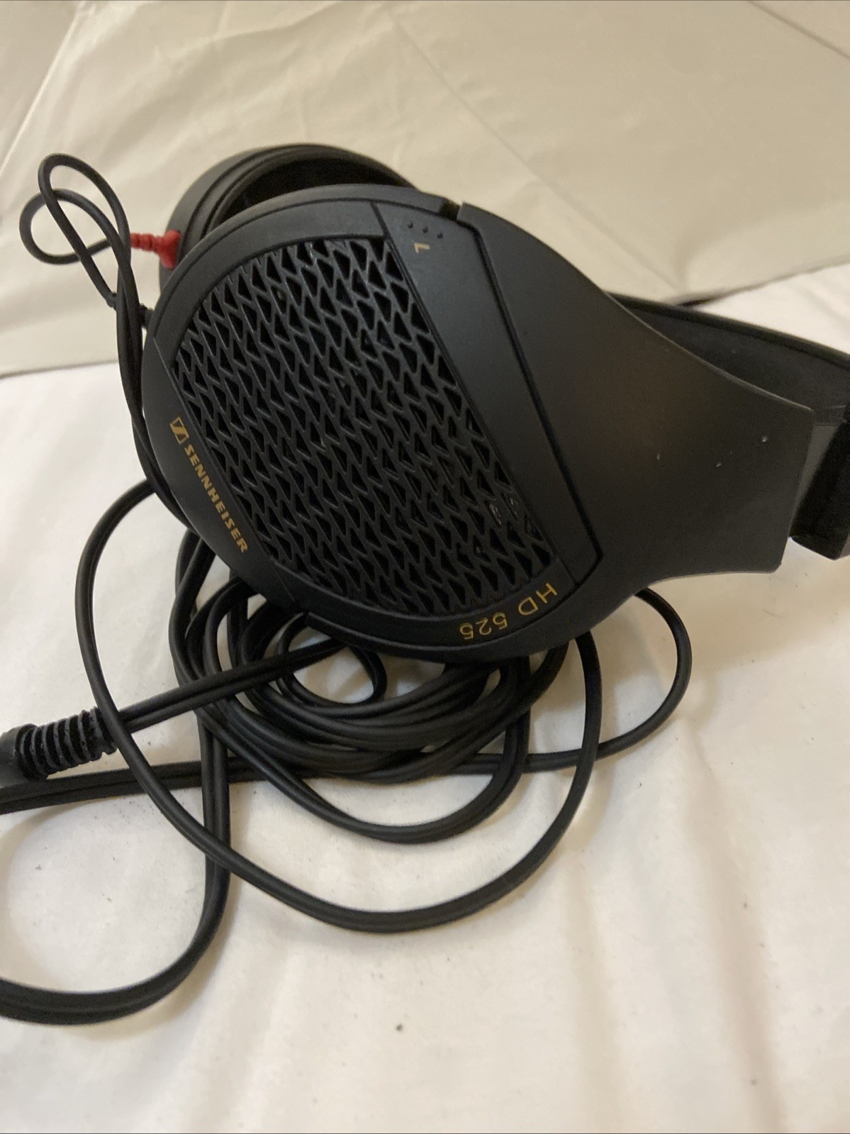 Sennheiser HD 525 Over-Ear, Audiophile Headphones, Tested & Working. No Earpads