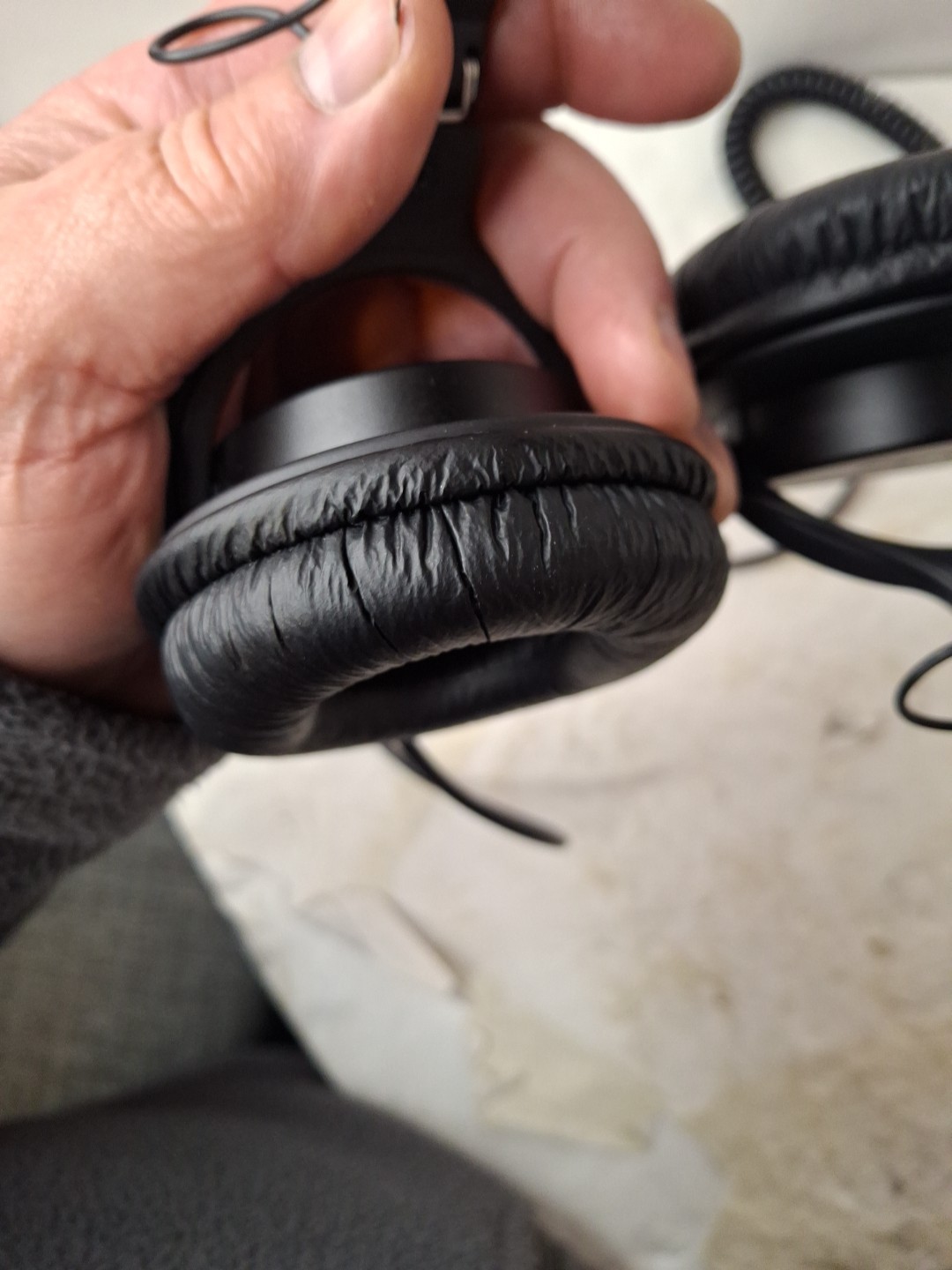 Sony MDR-7506 Sound Monitor Headphones (Black) Bag And Jack Excellent Condition