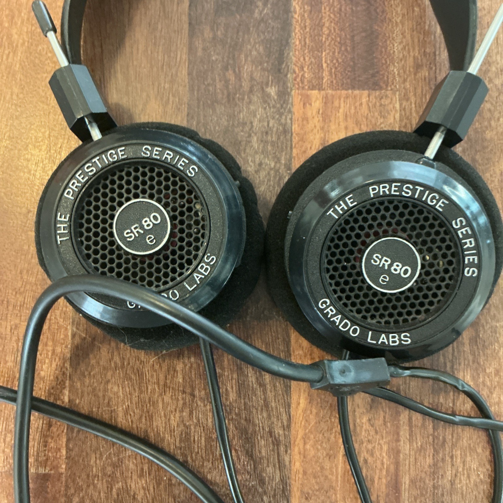 Grado Labs The Prestige Series SR80-e Black Headphones Tested Works Great