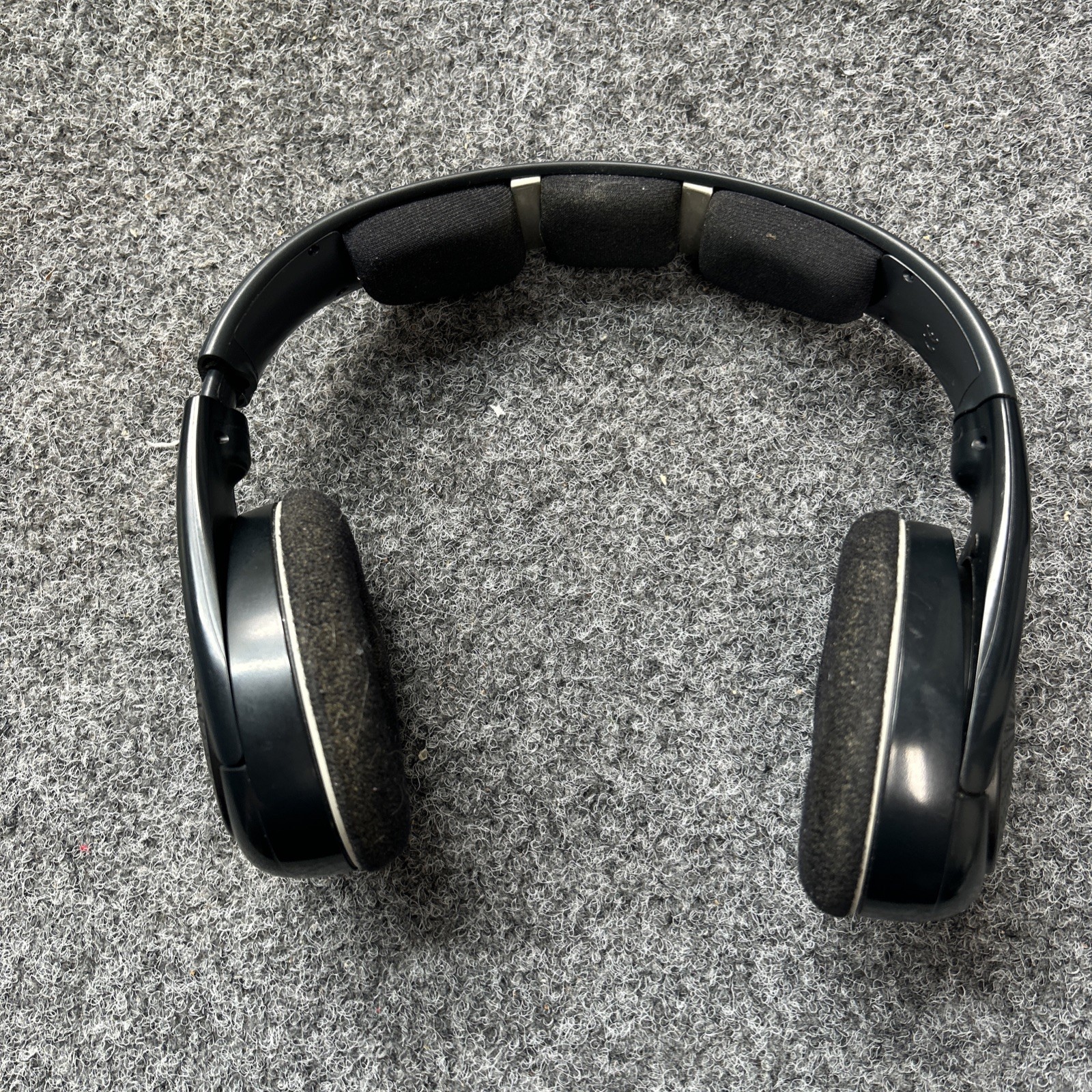 Sennheiser Wireless HDR120 Headphones TR120 Charging Dock , AV Adaptor, WORKING