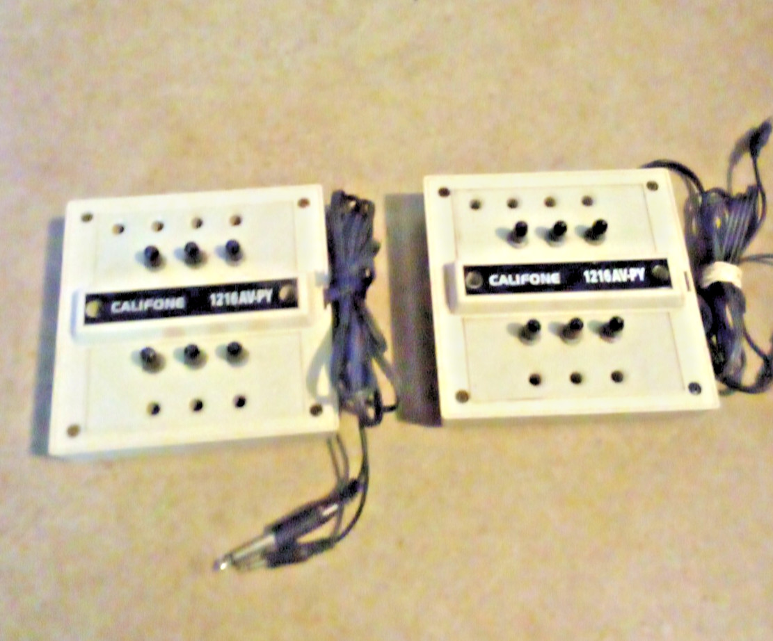 (X2) Califone Listening Center 6 Position Jack Box Adapter 1216AV-PY GUC VINTAGE