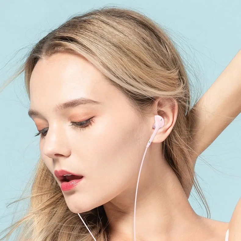 3.5mm Wired Earphones In Ear Headphones Mic Stereo Earbuds for Phones MP3