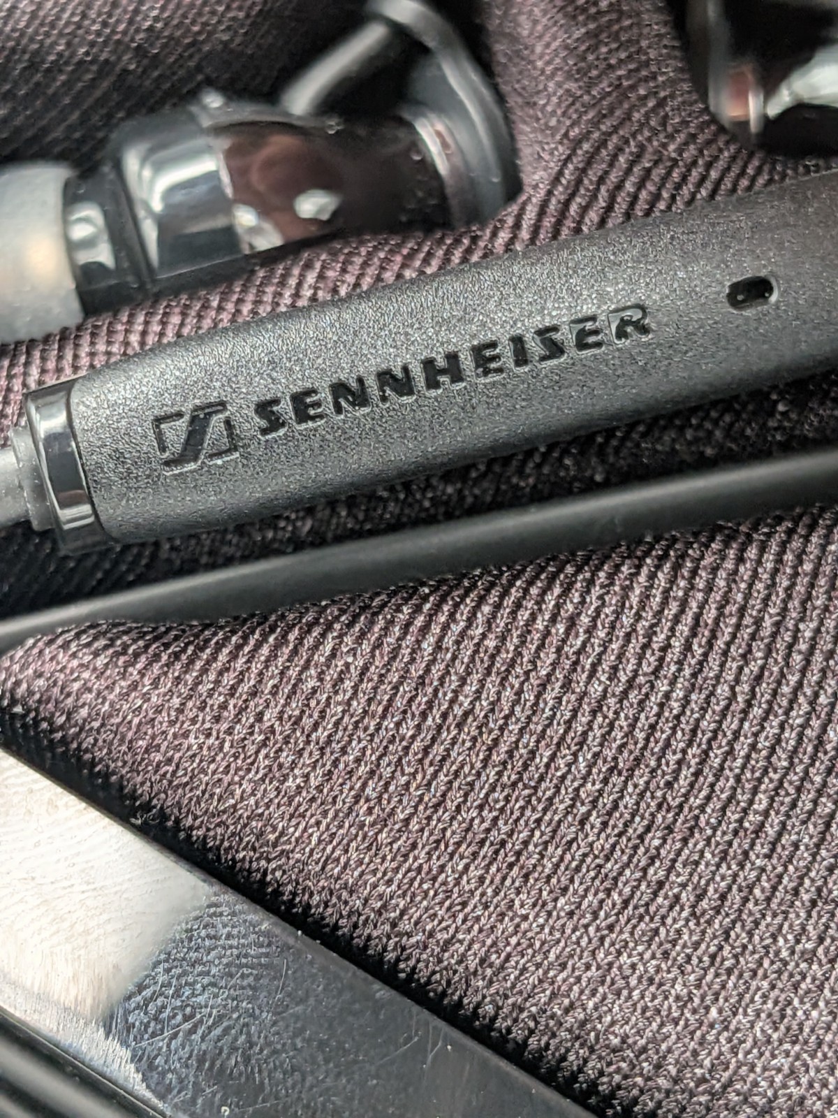 Sennheiser M2IEI Momentum in Ear Headphones
