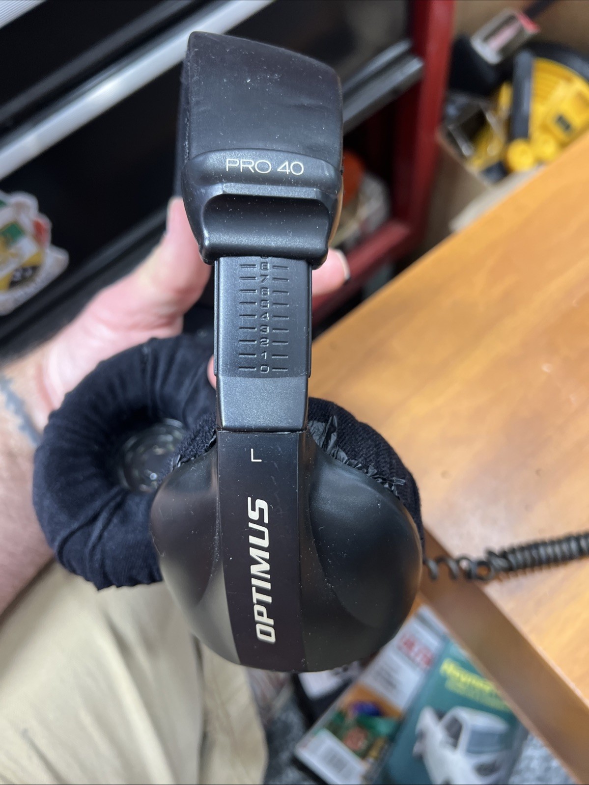 Radio Shack Optimus Pro 40 Headphones Open Box. Untested. Ear Pads Need Replace