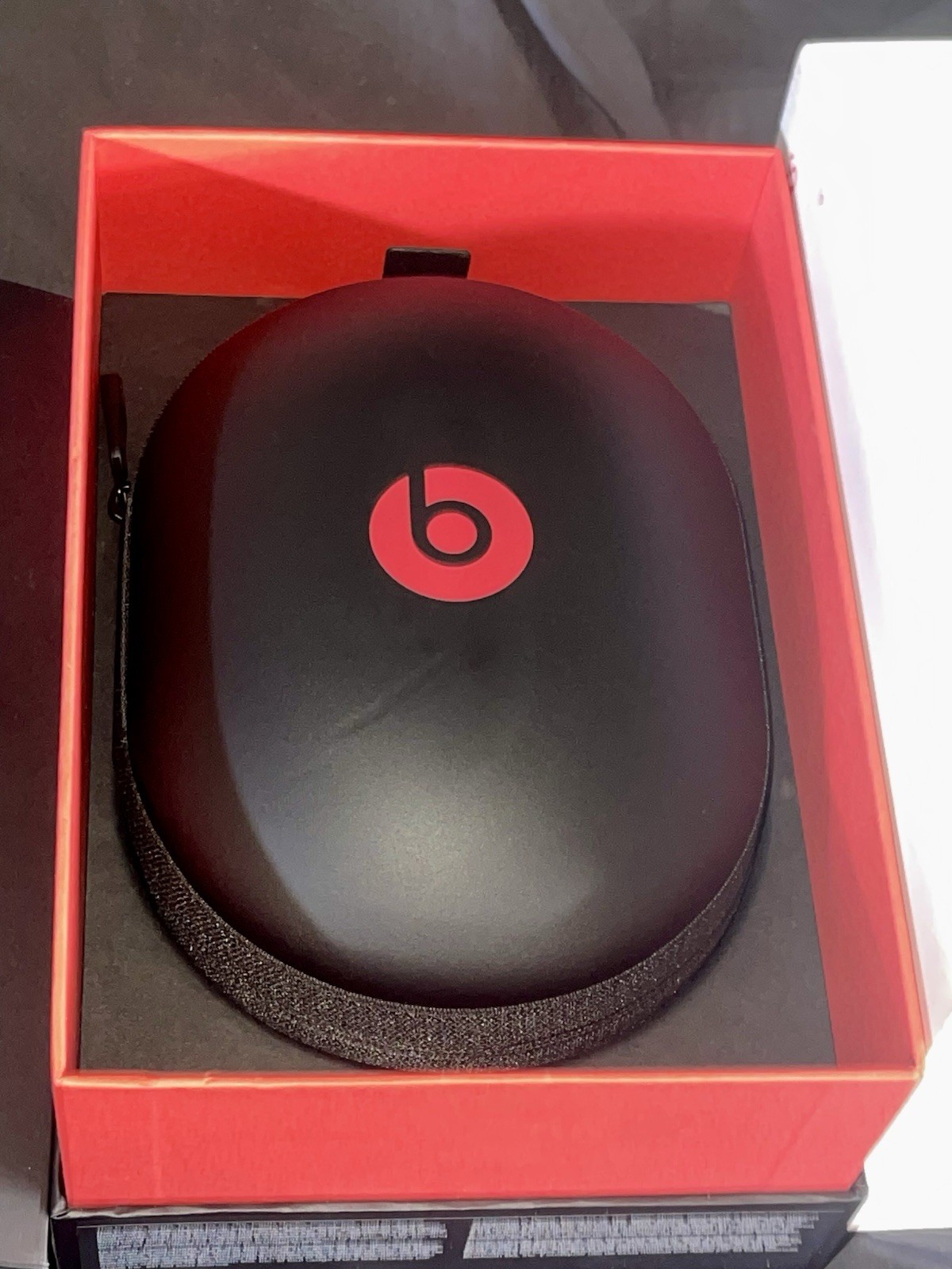 ?OUT OF STOCK ?ITEM Beats by Dre Studio V2 Wireless Titanium Gray