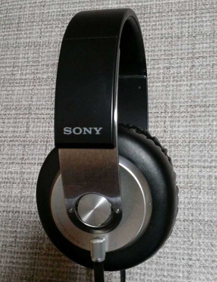 Sony Headphones MDR-XB700 EXTRA BASS