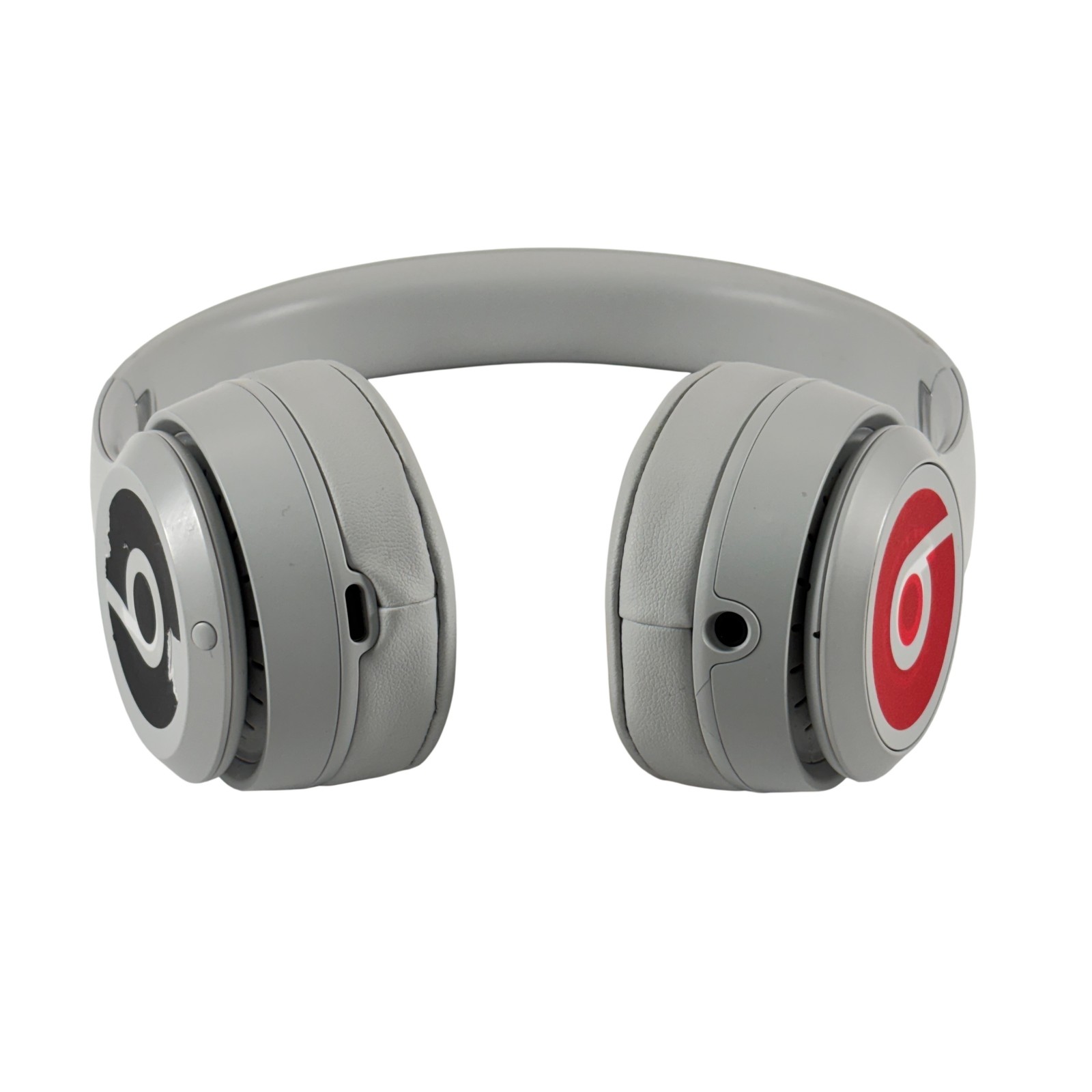 Beats by Dr. Dre Solo 4 A3140 True Wireless Spatial Audio On-Ear Headphones