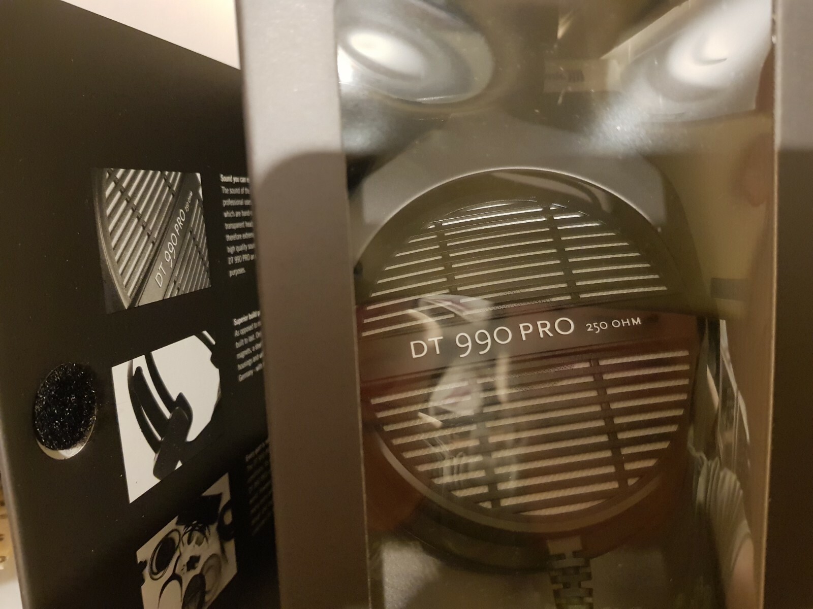 New Beyerdynamic DT 990 Pro 250 Ohm Open Back Studio wired Germany Headphones
