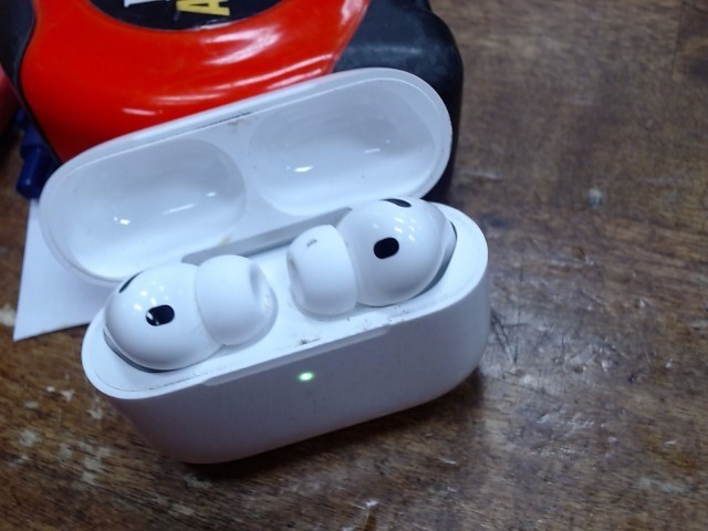 APPLE AIRPOD PRO 3RD GEN A3122 (AM1057564)