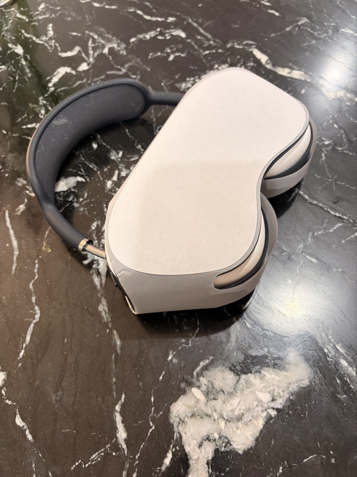 Apple AirPods Max 2 (2026) Wireless Headphones Midnight –Model A3454 –NEW-NO BOX