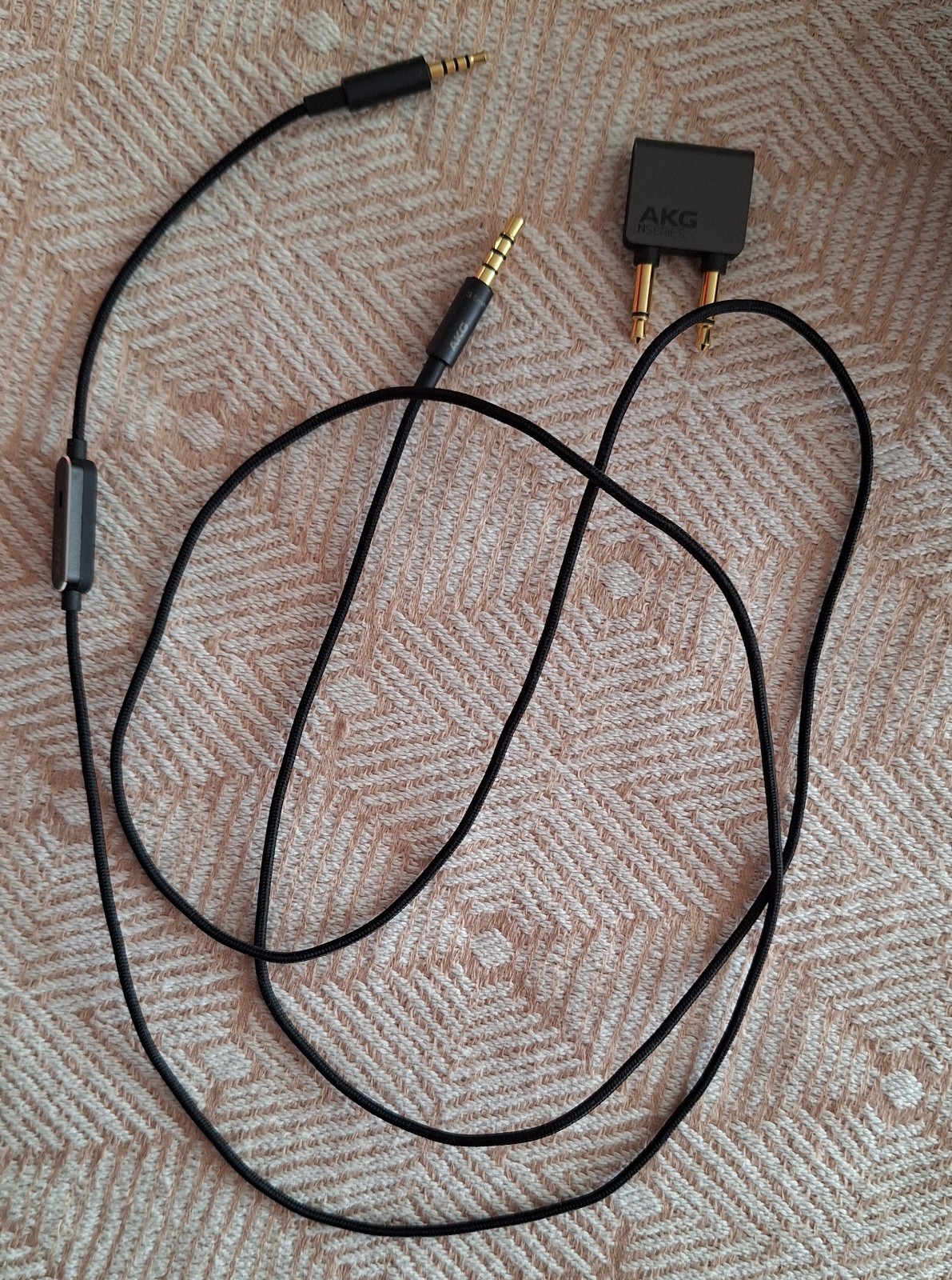 AKG N700NC M2 premium over-ear, ANC wireless headphones. Harman curve accurate