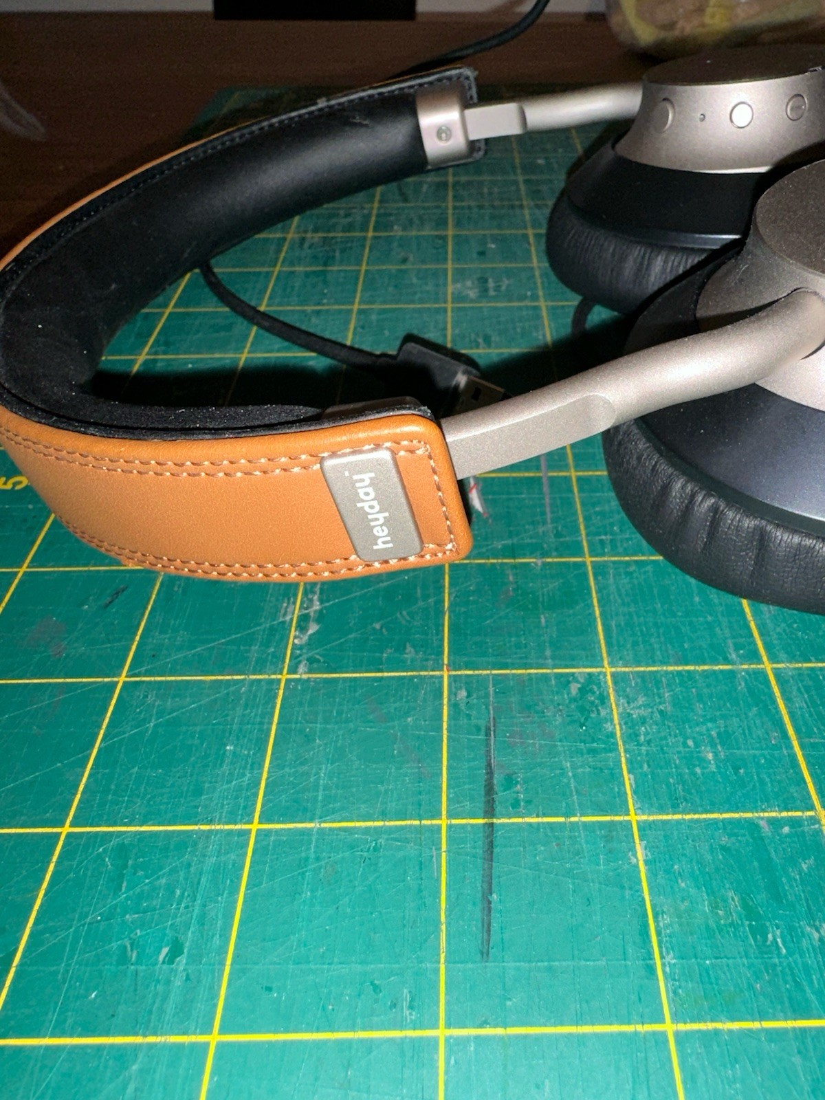 HEYDAY Wireless Headphones On Ear Bluetooth Rechargeable 33 Ft. Range BTH10