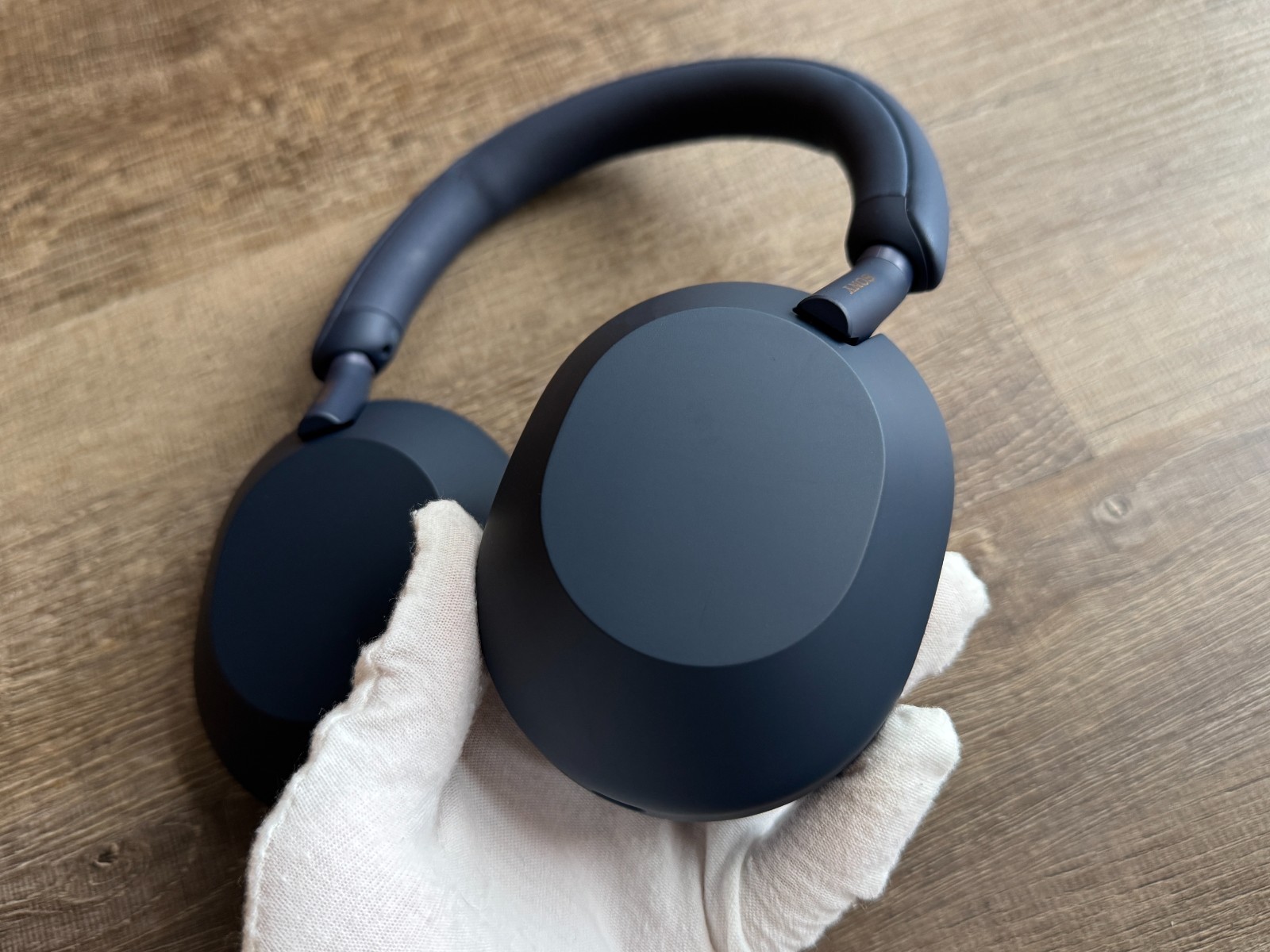 SONY WH-1000XM5 Wireless Noise Canceling Over Ear Headphones – BLUE /w CASE #OB