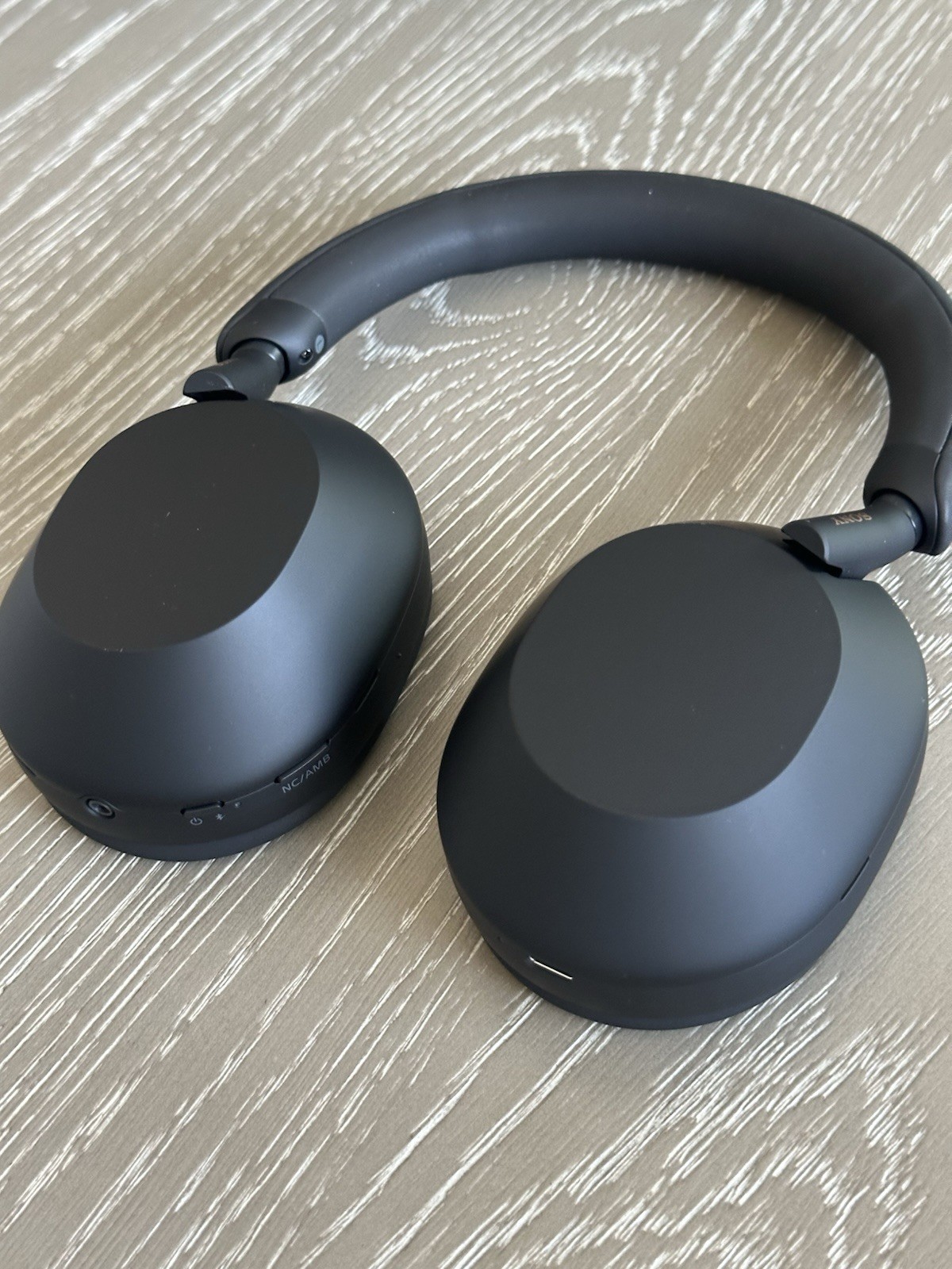 Sony WH-1000XM5 Wireless Noise Canceling Over the Ear Headphones Black Open Box