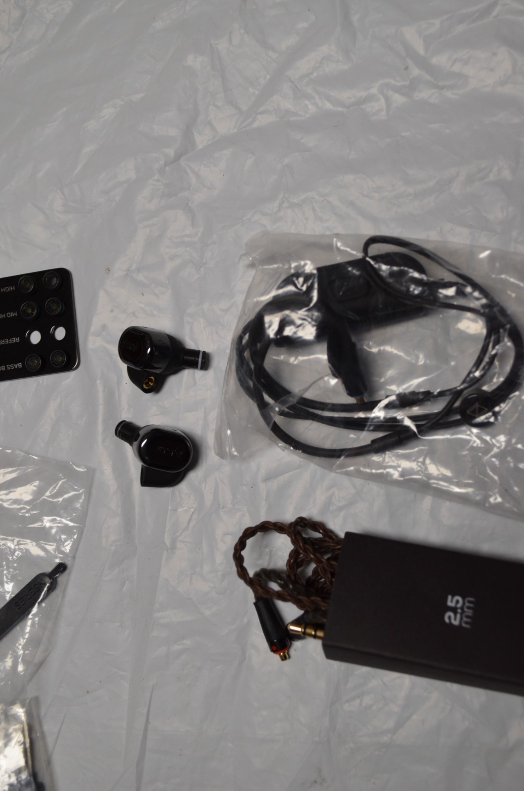 AKG N5005 Reference Class 5-Driver Configuration in-Ear Headphones – Black