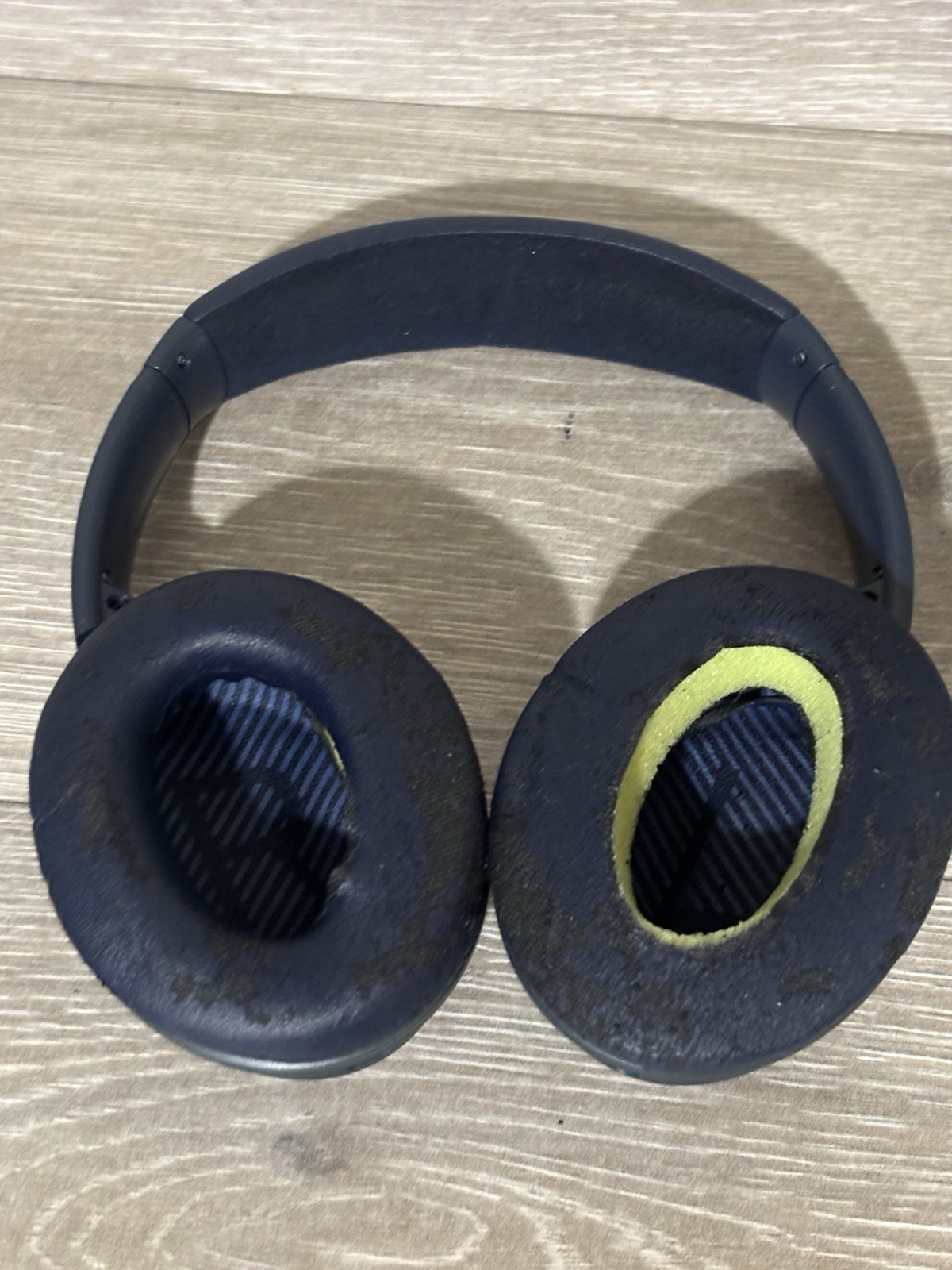 Bose 425948 Blue QuietComfort QC35 Noise Cancelling Headphones – Need Ear-Pads