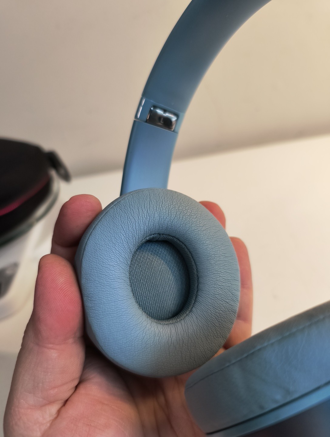Beats by Dr Dre Solo 2 Wired Headphones W/ Case – No Cable Blue B0518 Tested
