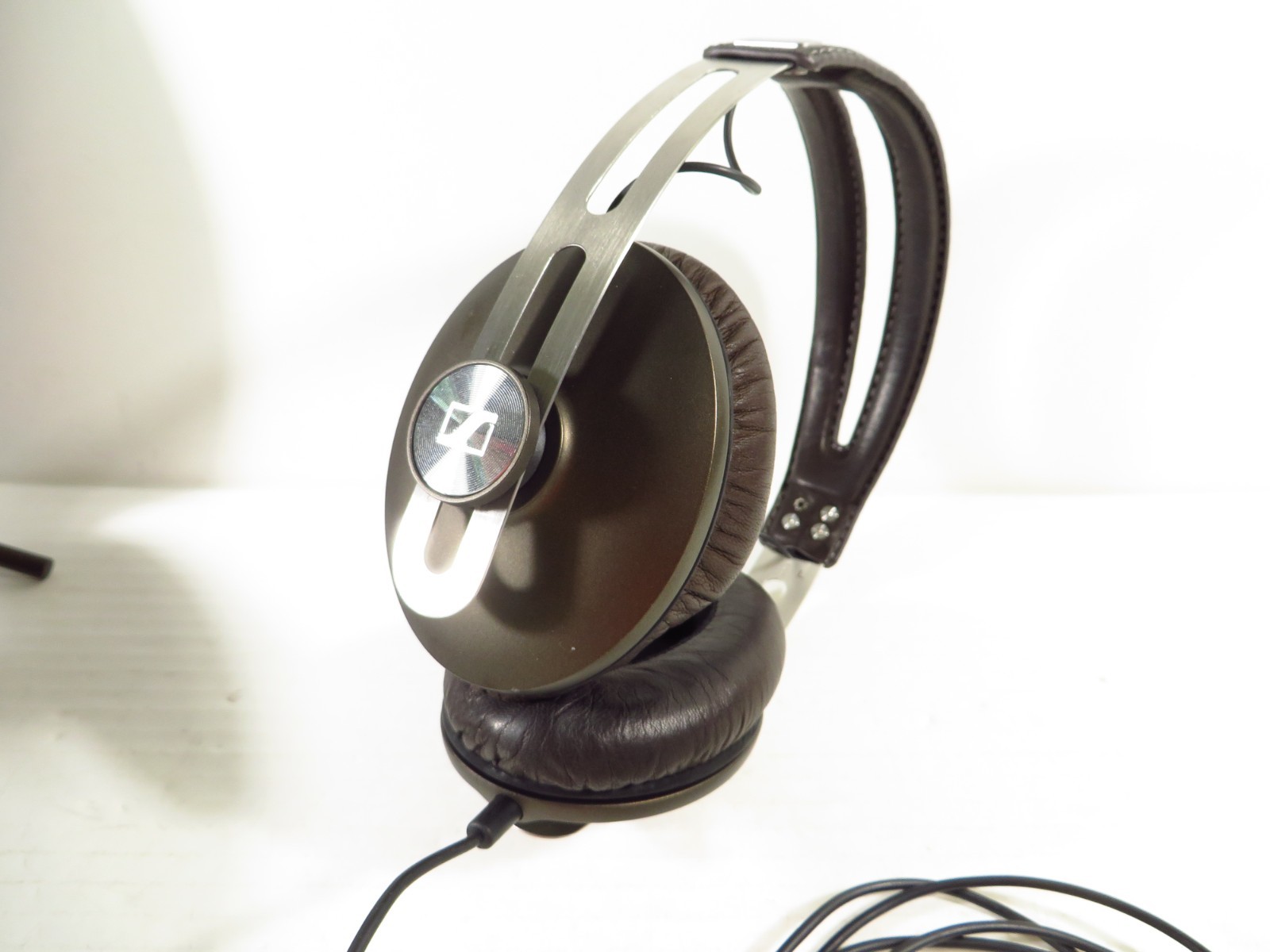 Sennheiser Momentum 1.0 Wired Headphones Over Ear (Brown) w/ Case, Works Great