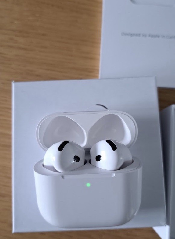 Apple AirPods Pro Wireless Bluetooth In-Ear Earbuds w/ Charging Case White