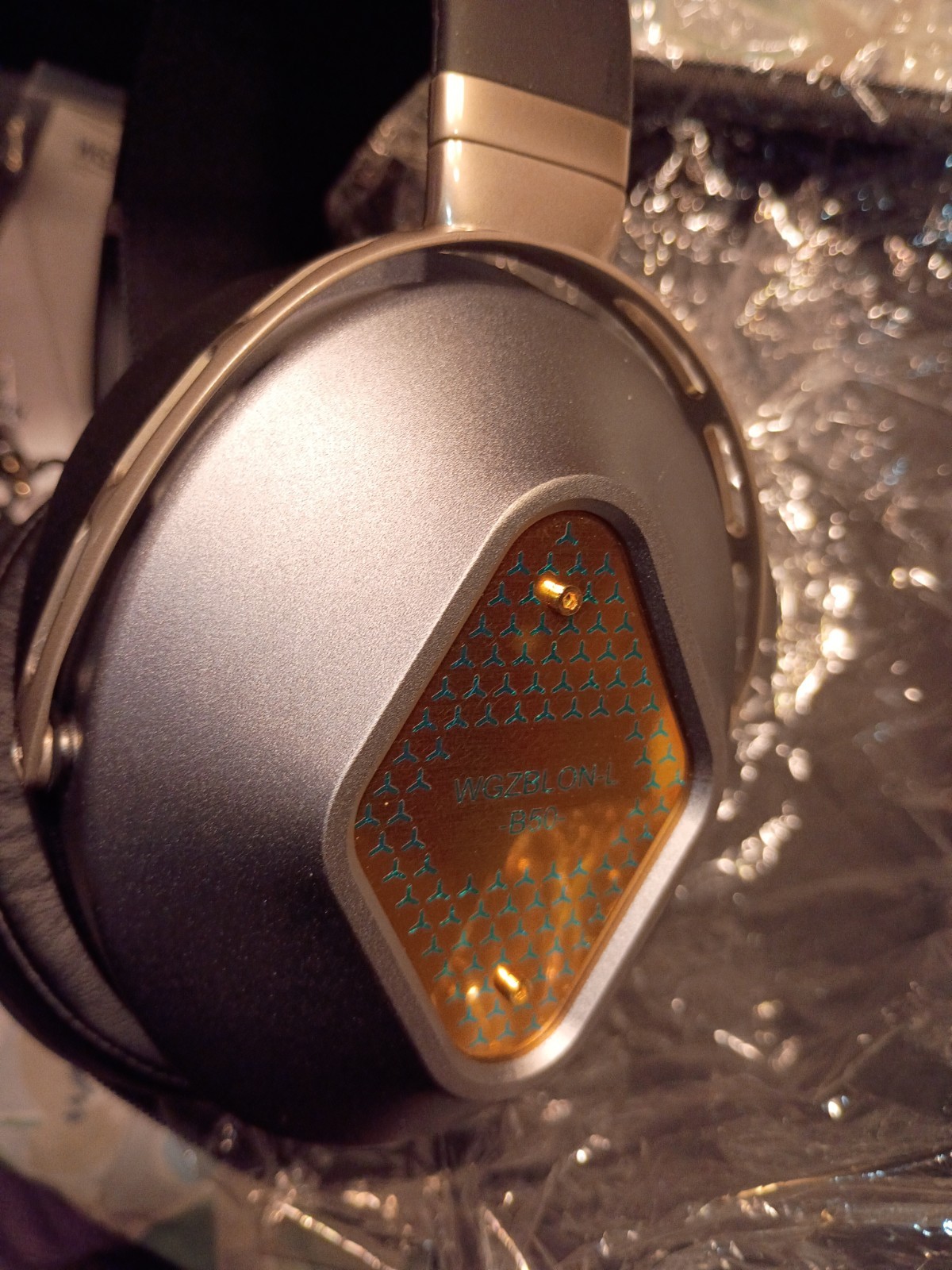 WGZBLON B60 1.5m conductor 50mm trumpets Headphone independent 32 ohms 100dB