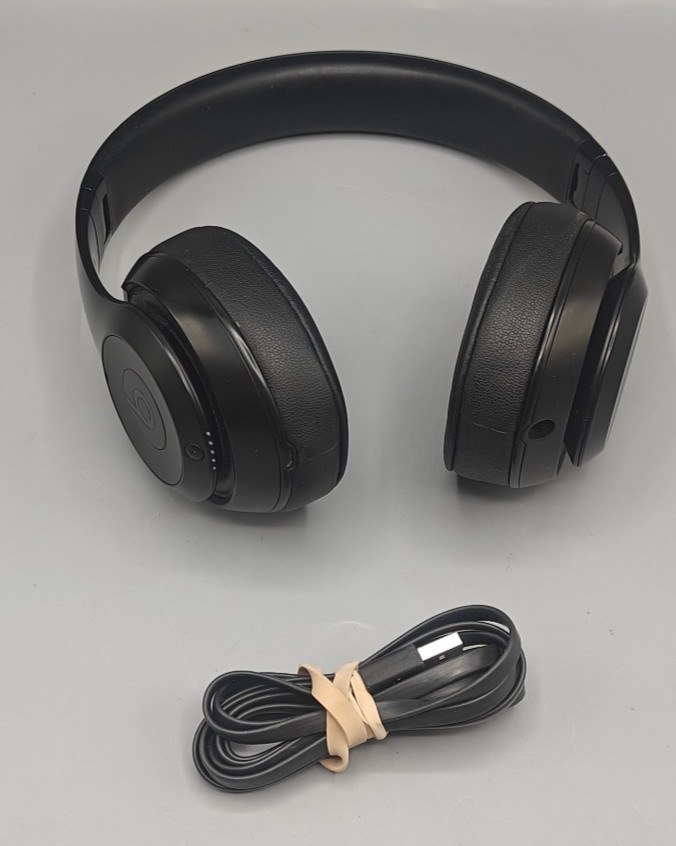 Beats by Dr. Dre Studio3 Over the Ear Wireless Bluetooth Headphones