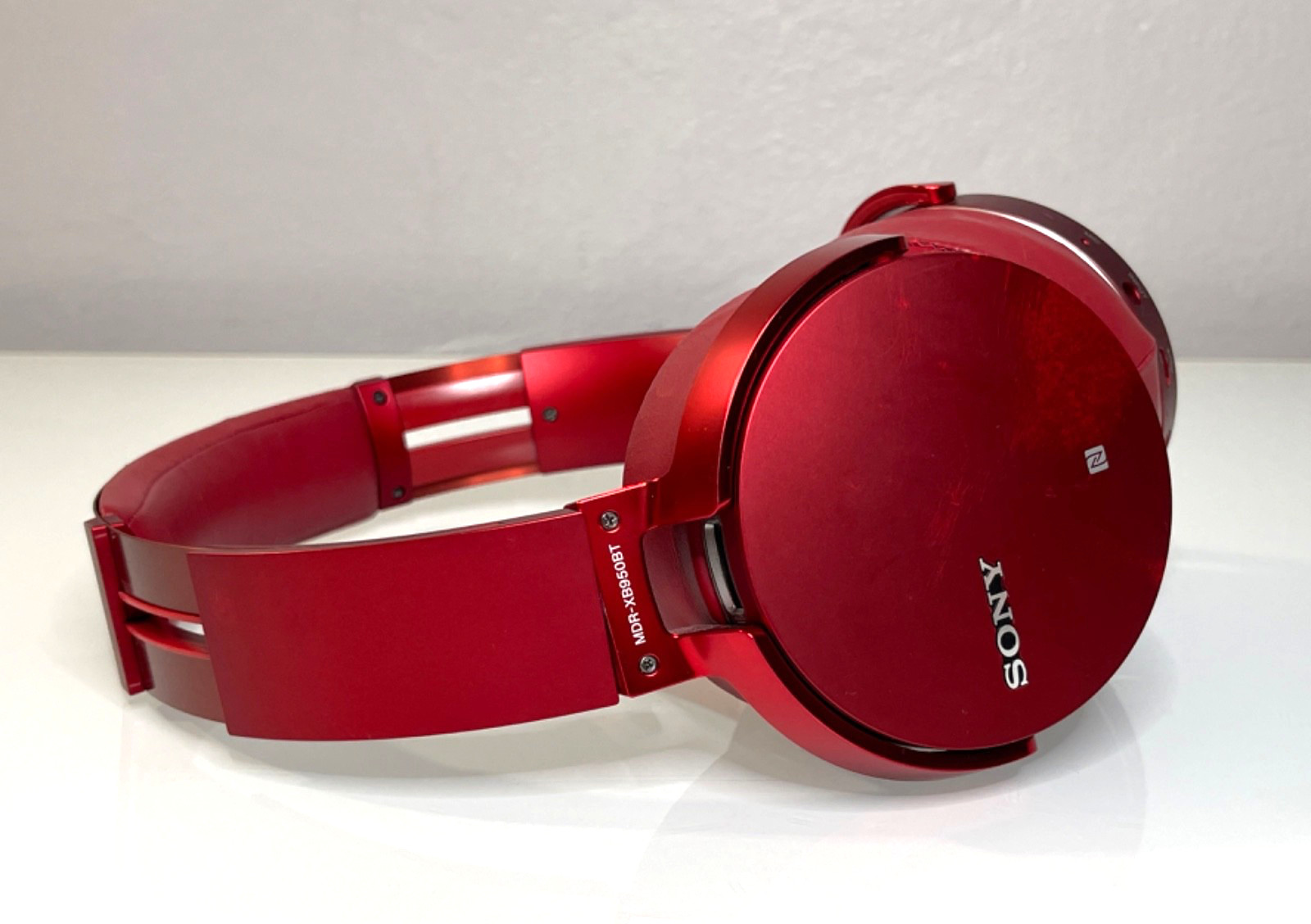Sony MDR-XB950BT Extra Bass Bluetooth Over Ear Headphones – Red (Needs New Pads)