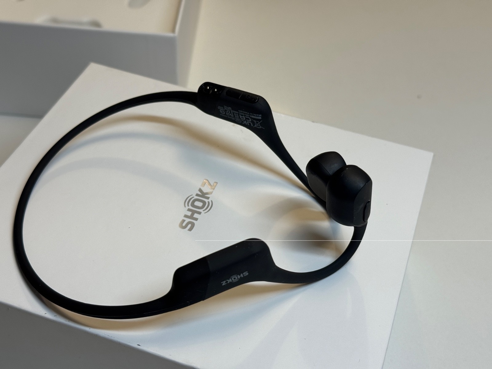 Shokz OpenRun Standard Size Bone Conduction Headphones Black S803BK