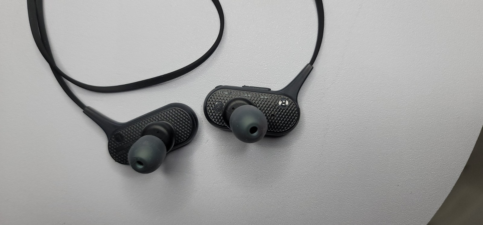 Sony Extra Bass Stereo Earbuds, In-Ear, Wireless, Black, MDR-XB50BS / Excellent