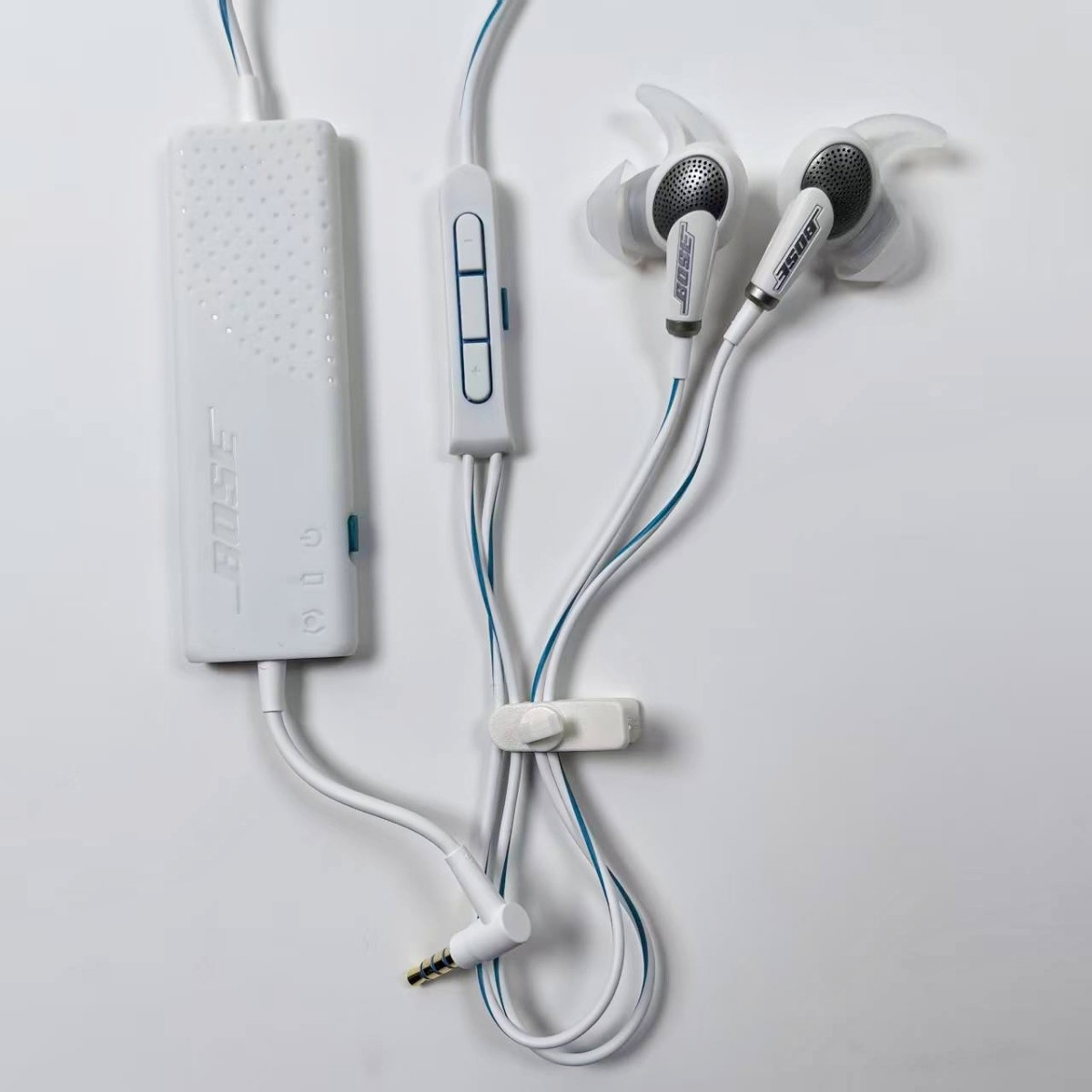 Bose QuietComfort 20 Headphones Noise Cancelling QC20 Earbuds for IOS White