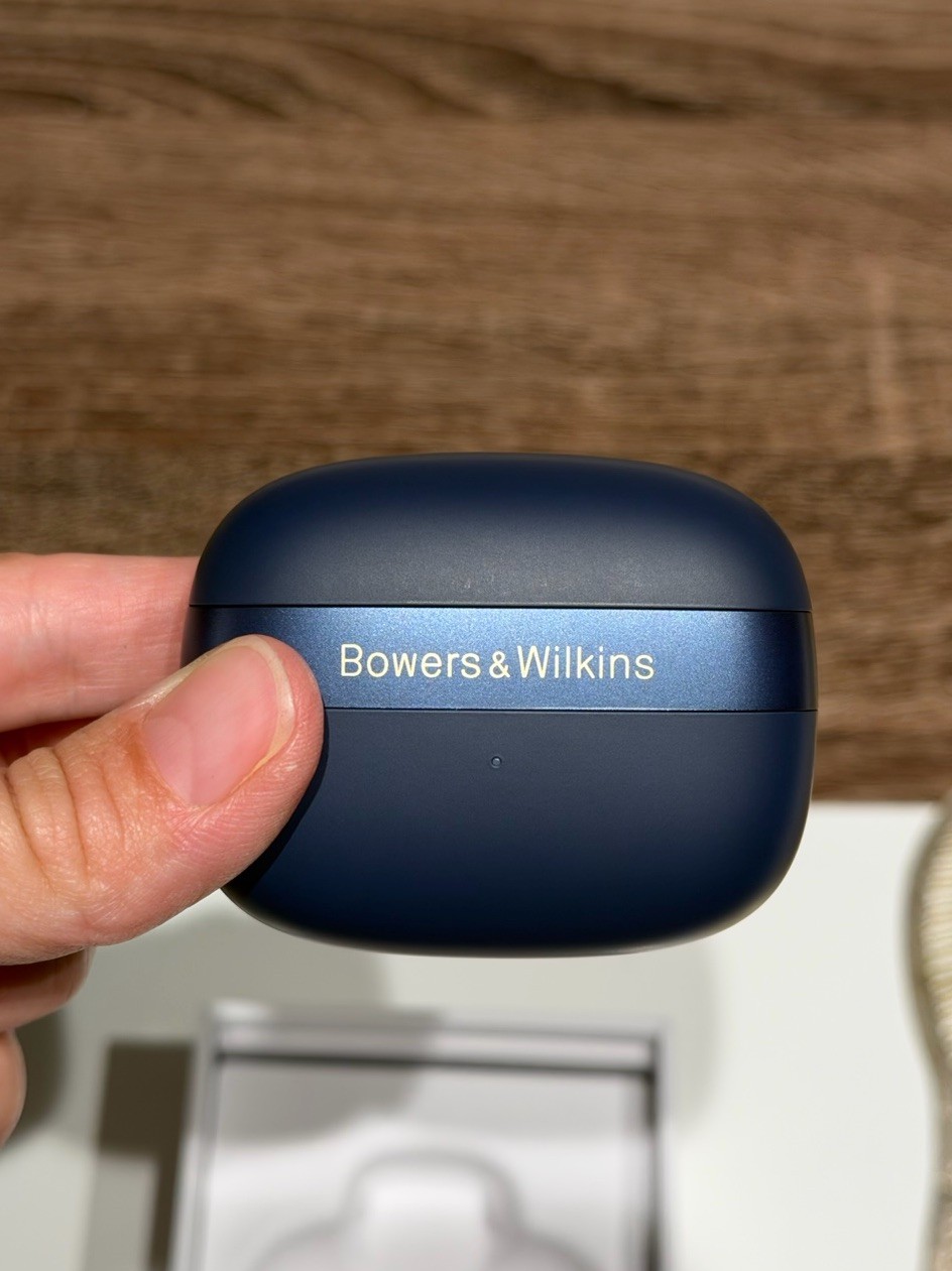 Bowers & Wilkins Pi8 ANC In-Ear True Wireless Earbuds Midnight Blue