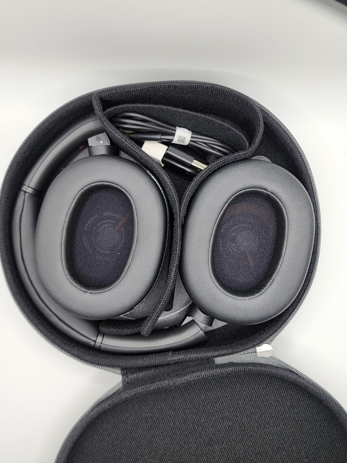 Sony ULT WEAR Wireless Noise Canceling Headphones Black