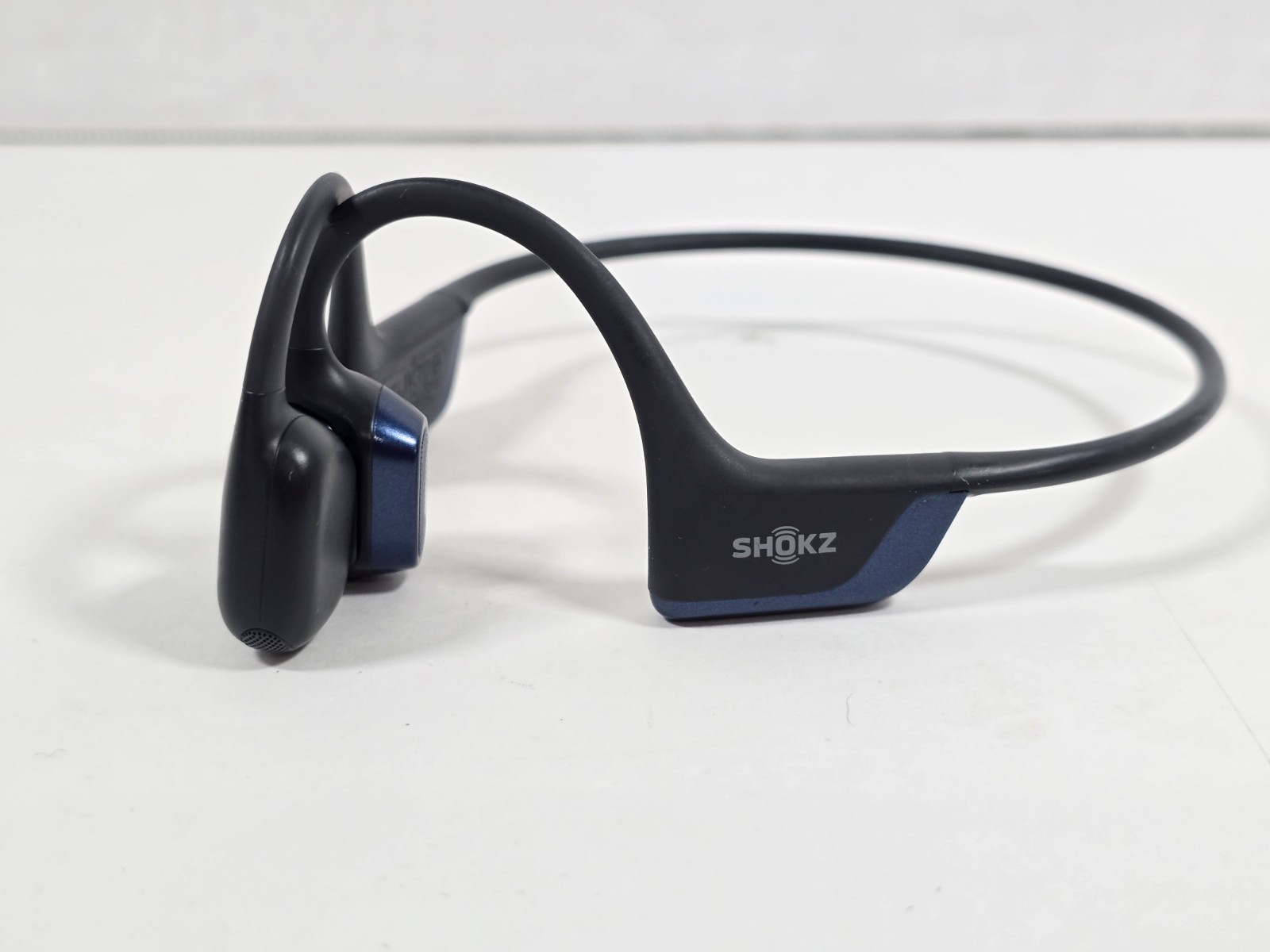 Shokz OpenRun Pro 2 Wireless Bone Conduction Headphones S820 FOR PARTS READ