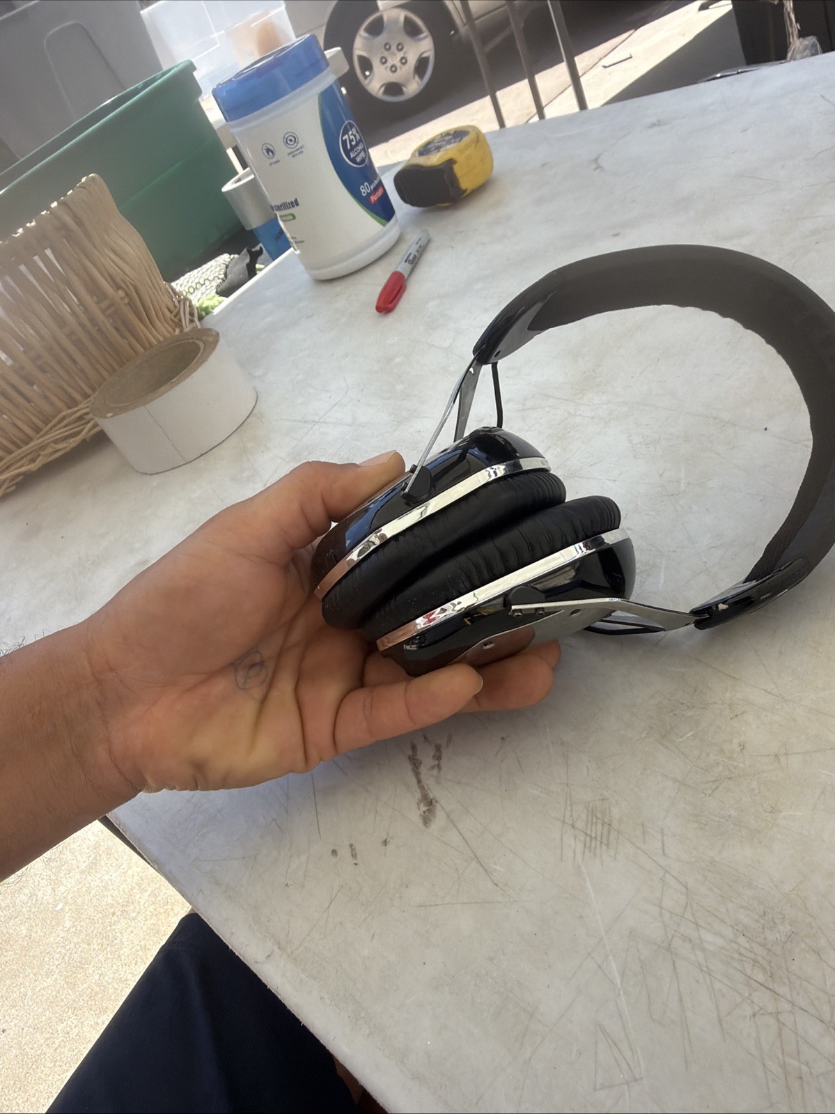 V-MODA Crossfade One Over the Ear Wireless Headphones – Matte Black 🔥