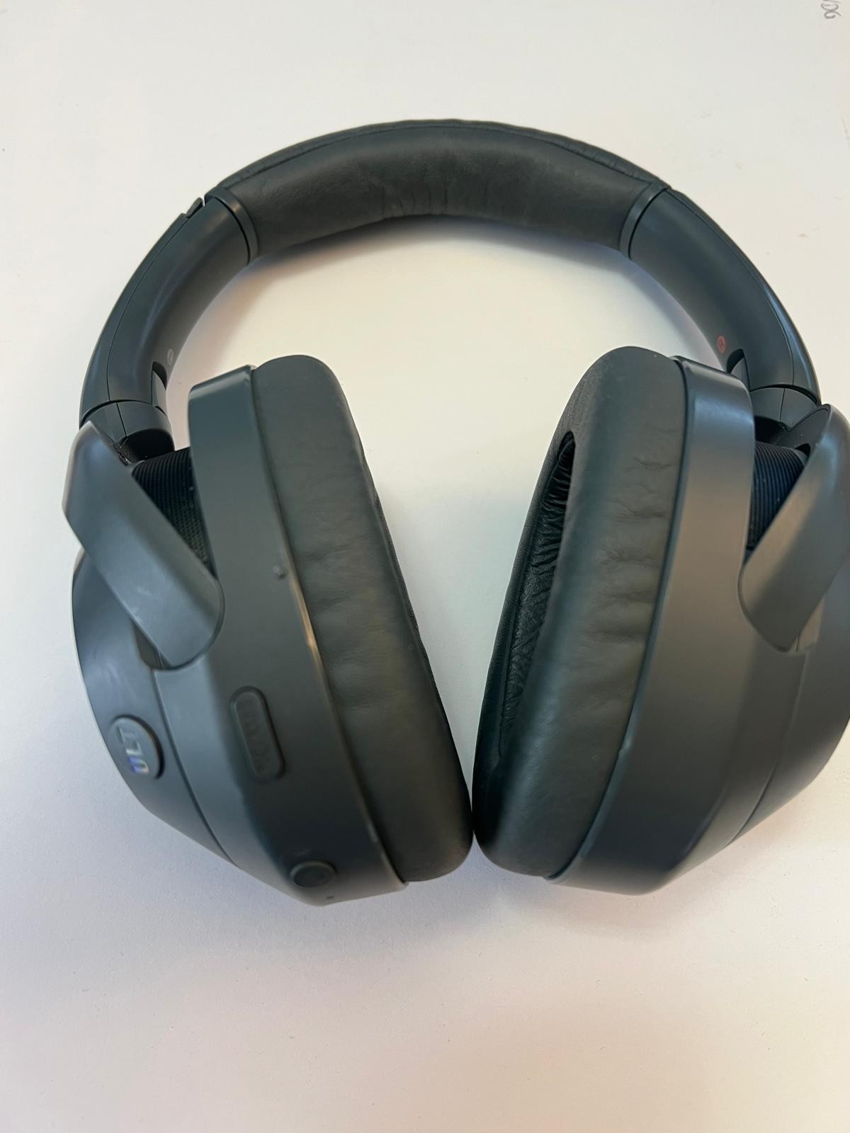 Sony ULT WEAR 900N Wireless Noise Canceling Bluetooth Headphones GRAY WHULT900N