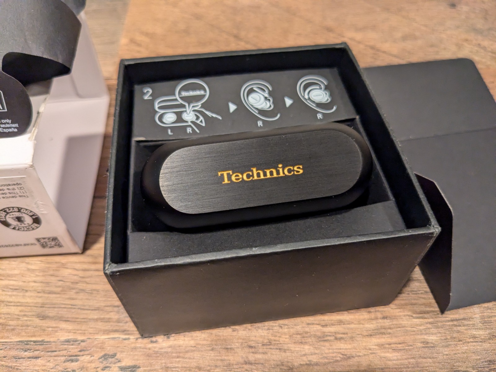 Technics EAH-AZ100 True Wireless Bluetooth Earbuds/ANC/3-Multipoint/10-hr🔋Black