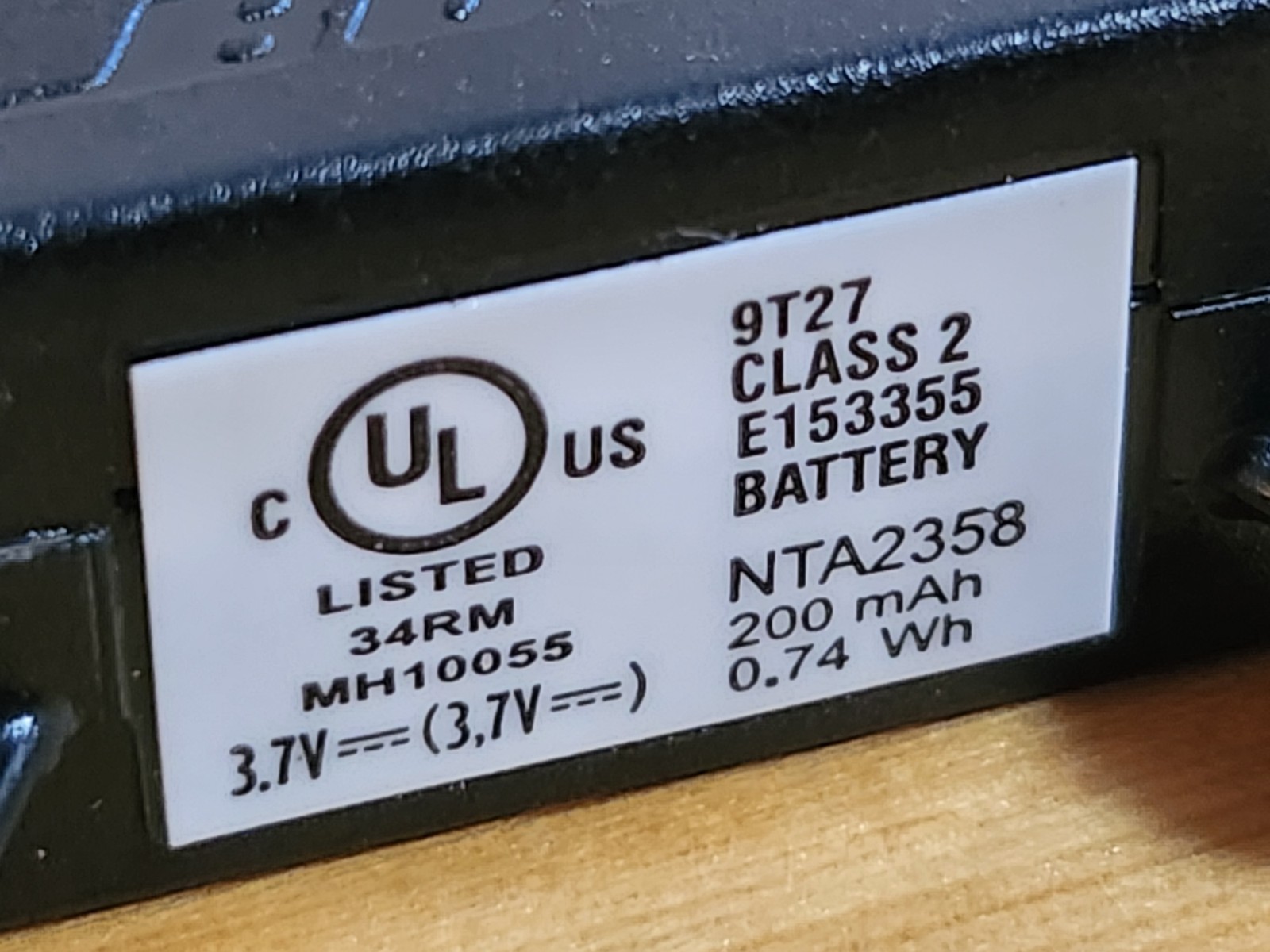 Bose Quiet Comfort (QC3) Battery Charger and Rechargeable Battery (Untested)