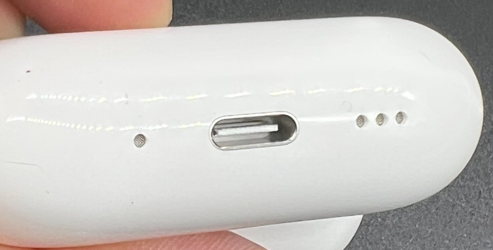 Genuine Authentic Replacement Apple Airpods Pro 3rd Gen A3122 Charging Case
