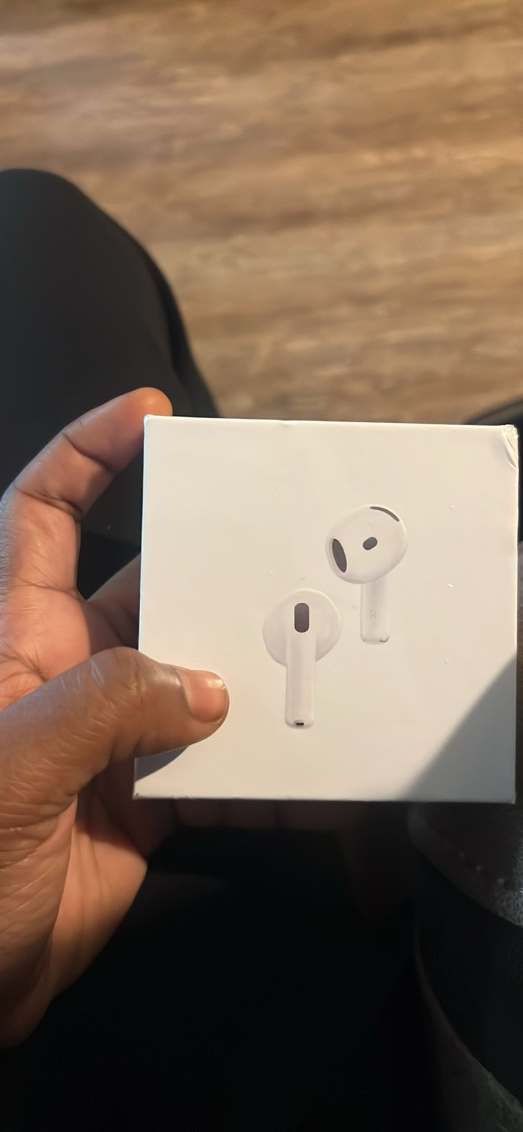 Apple AirPods 4