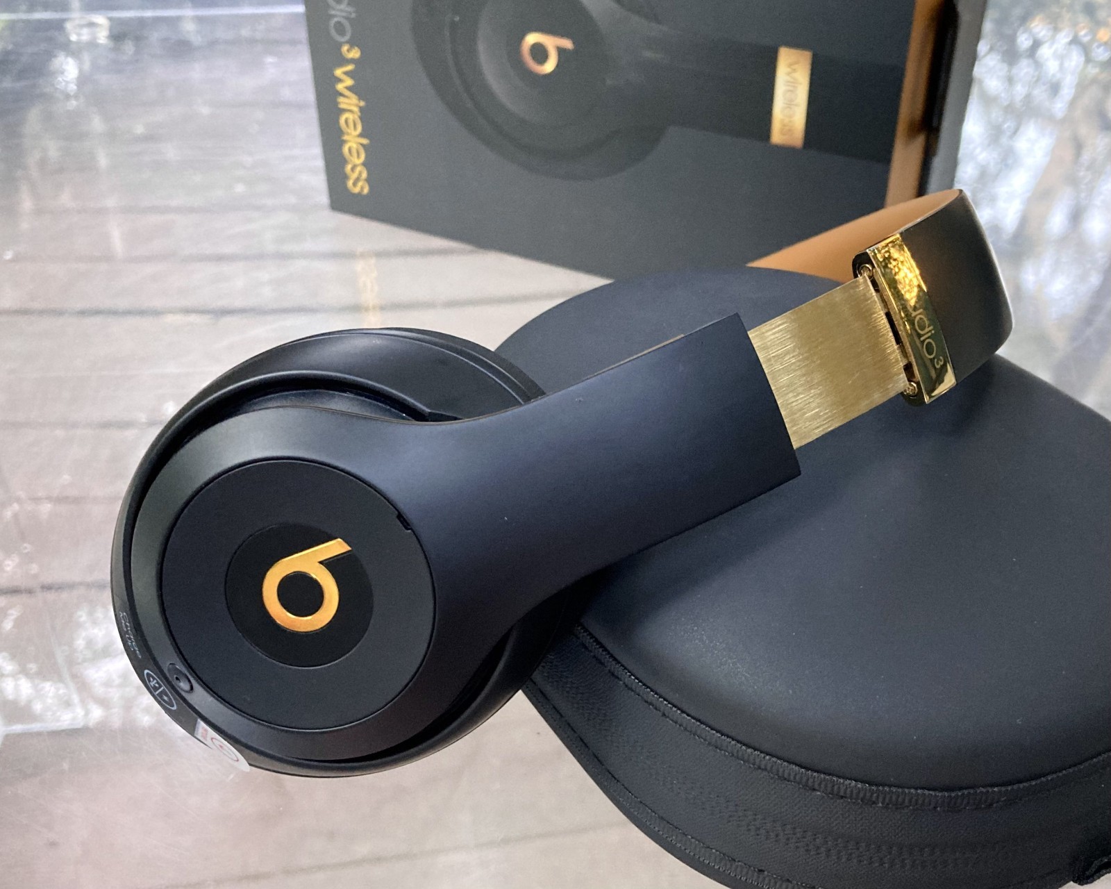 New Sealed – Beats Studio3 Beats By Dre Bluetooth Headphones – Midnight Black