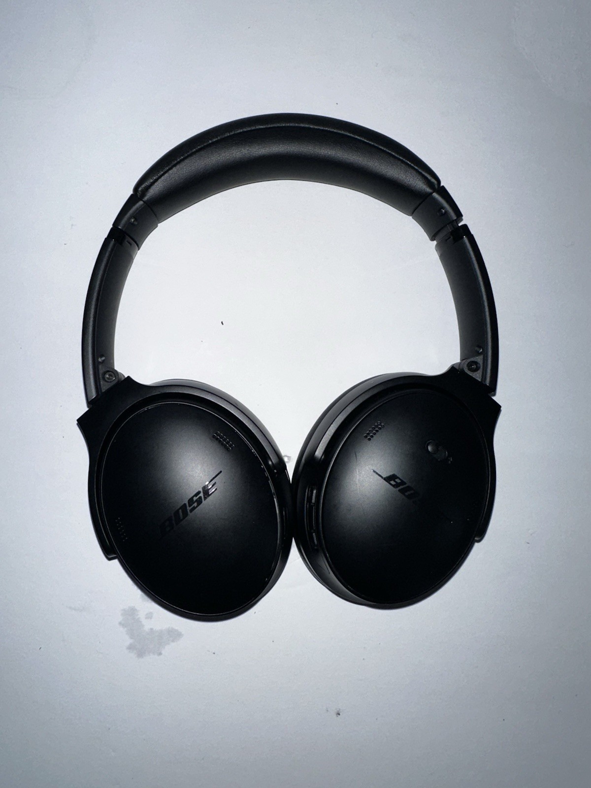 Bose QuietComfort Wireless Over-Ear Headphones – Black