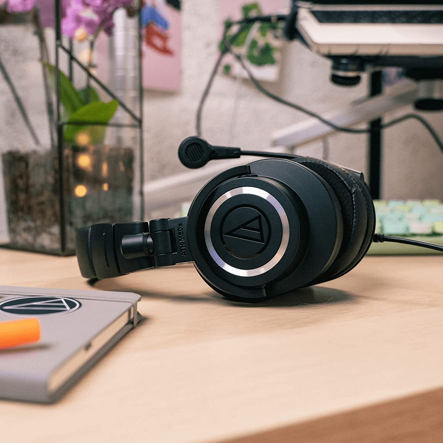 Audio-Technica StreamSet XLR/Analog Streaming Headset – Black