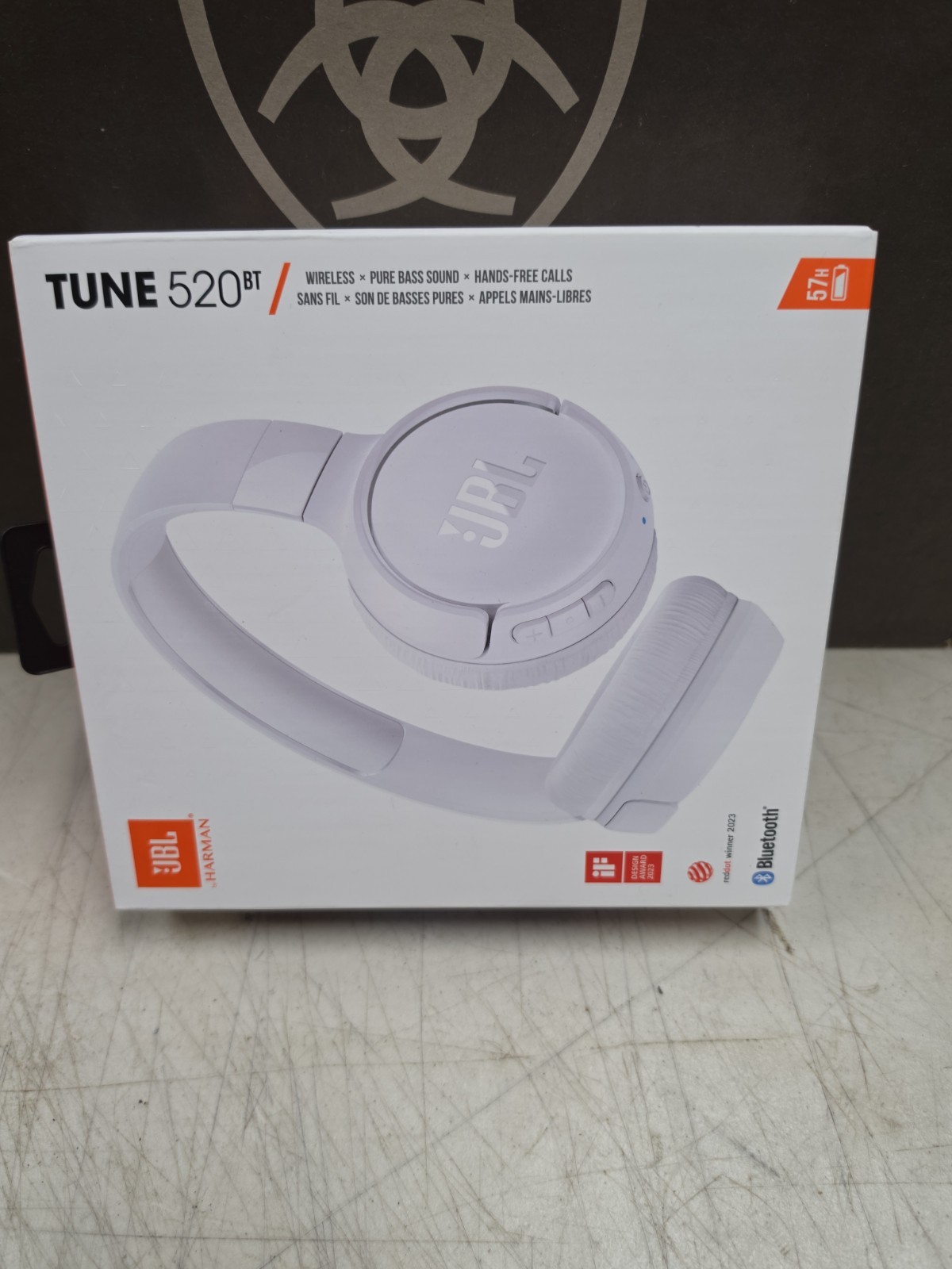 JBL- TUNE 520BT Wireless Bluetooth On-Ear Headphones- White –