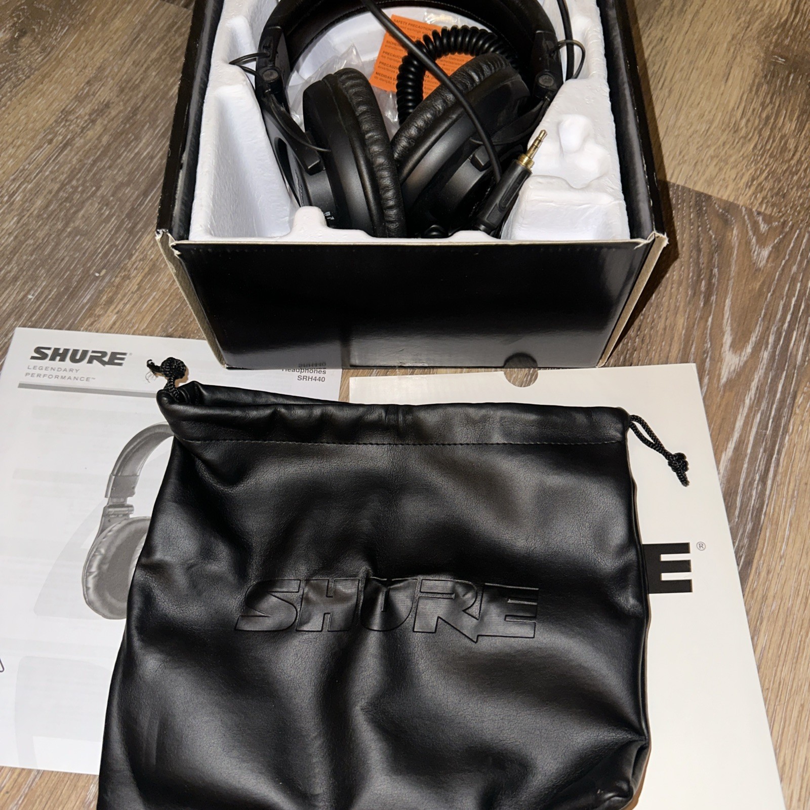 Shure SRH440 Professional Black Studio Monitoring Headphones