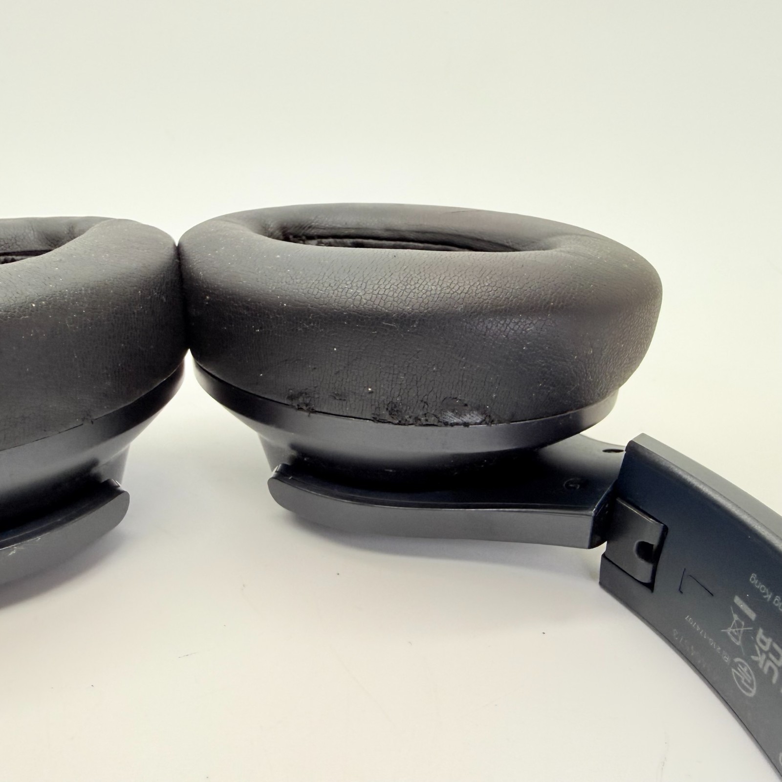 Anker Soundcore Life Q20 Over the Ear Wireless Bluetooth Headphones Black READ!