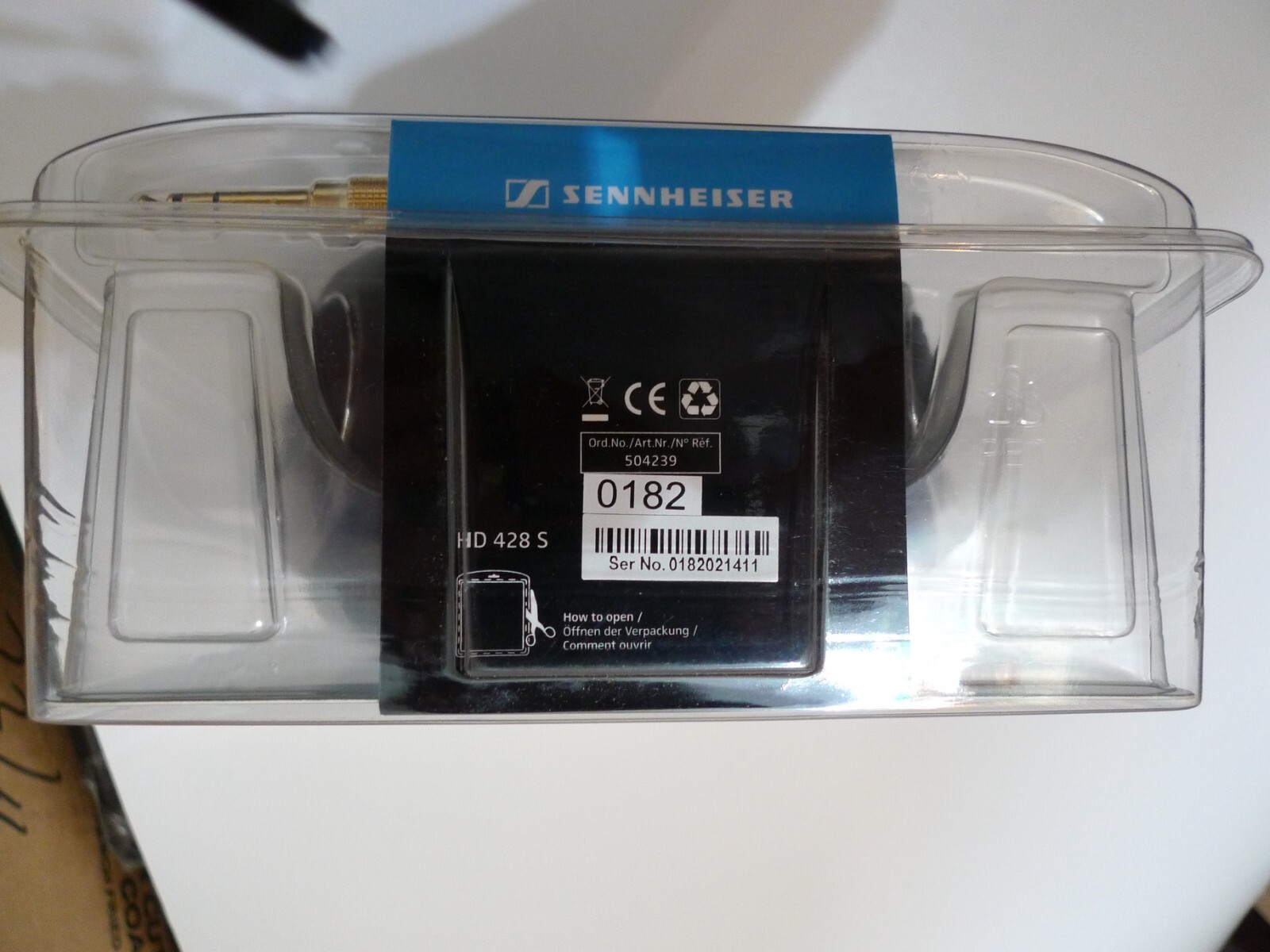 Brand New Sennheiser HD428S Closed Circumaural Hi-Fi Headphone SEALED for Ipod